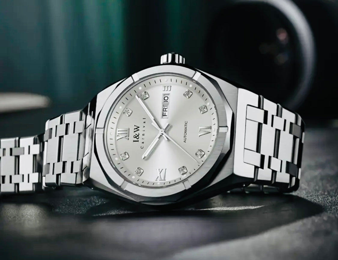 Increíble y Hermoso Reloj Automático Mecánico Día con Letras y Fechador Numérico- Crystal Zafiro! Movimiento Japonés que es el Mejor a Nivel Mundial Superando al Suizo! Maquinaria Japonesa con Joyas 💎 Japonesas Miyota! 💯% Original-30 Metros Profundidad!