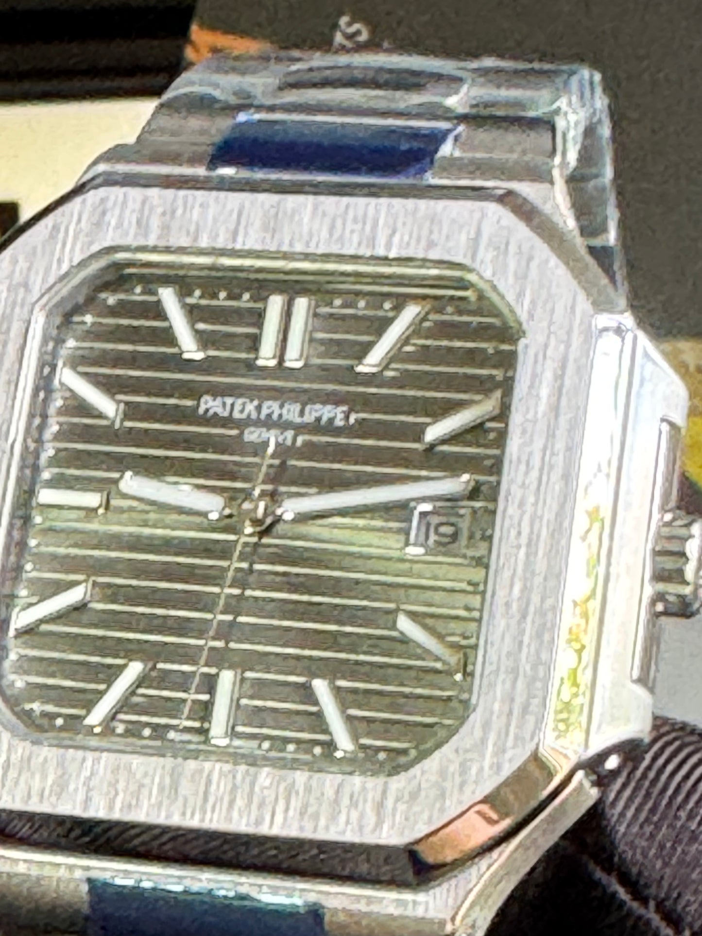 EXCLUSIVO RELOJ PATEK PHILIPPE AUTOMÁTICO- FECHADOR- JOYAS 💎- CRISTAL ZAFIRO- LUMINOSO- ÚLTIMO Y MÁS NUEVO DISEÑO!!!
PRECIO: A TRATAR 

No se hacen Envíos 🚚 

Ventas solo en Cancún 

Información por WHATSAPP 99 81 92 84  65
