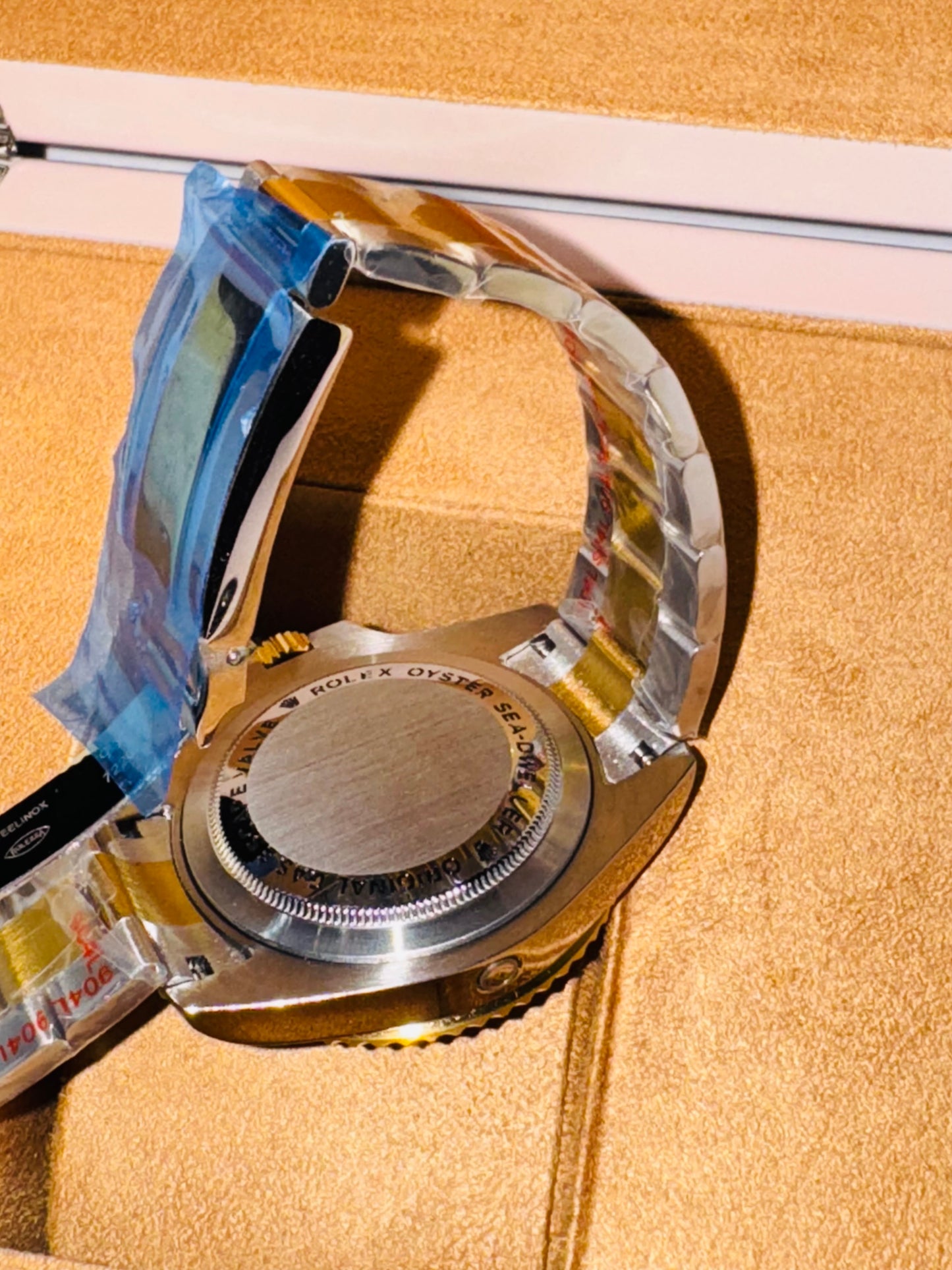 IMPRESIONANTE RELOJ AUTOMÁTICO MECÁNICO OYSTER SEA DWELLER FECHADOR VÁLVULA DE ESCAPE MÁXIMO LUJO Y DISTINCIÓN PRECIO A TRATAR 

NOTA:

No se hacen envíos 🚚  📦 💨!

Las Ventas son solo en Cancún