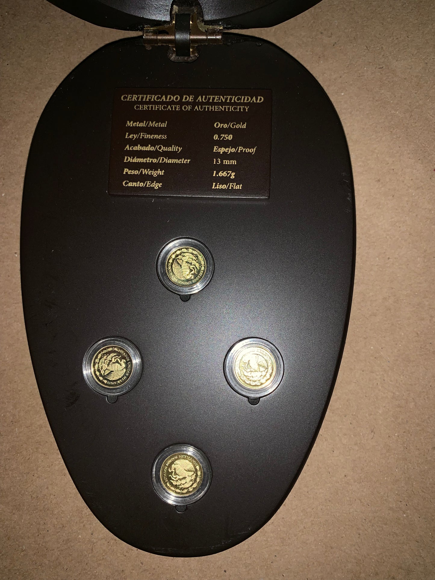 Increíble y Muy Raro Set Monedas más pequeñas de el mundo Oro 24k Caja de Grano de Cacao Nuevo sin Circular