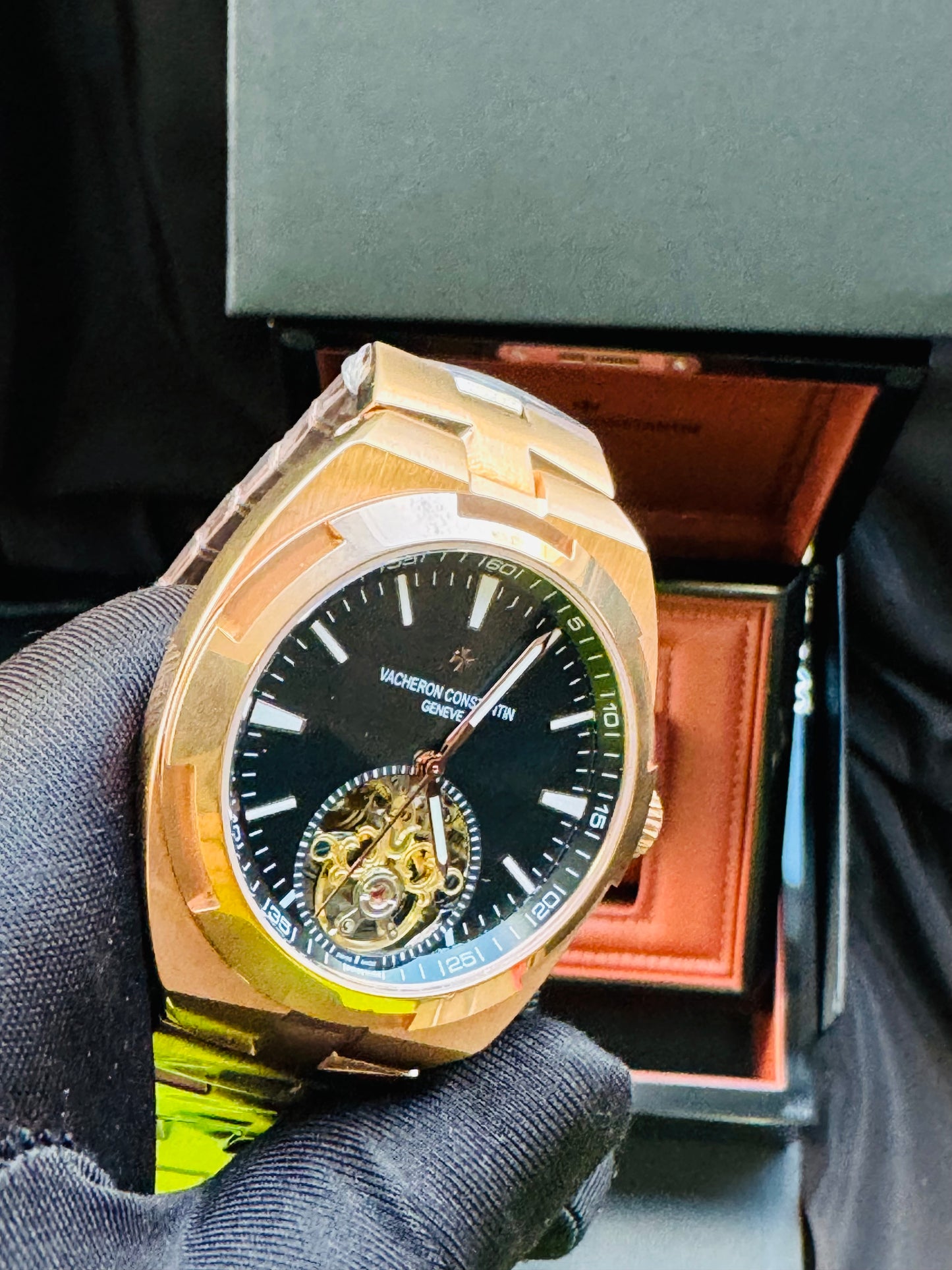 ELEGANTE Y SOFISTICADO DISEÑO RELOJ AUTOMÁTICO VACHERON CONSTANTINE