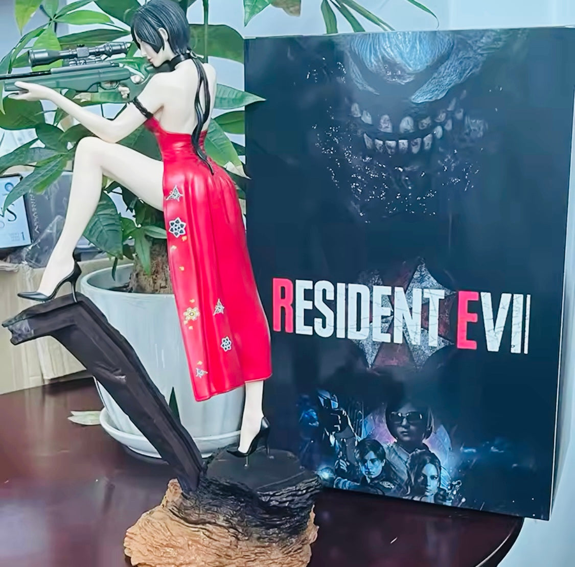 Escultura de ADA WONG -Biohazard- Escala 1/5- Material PVC RESIDENT EVIL 2