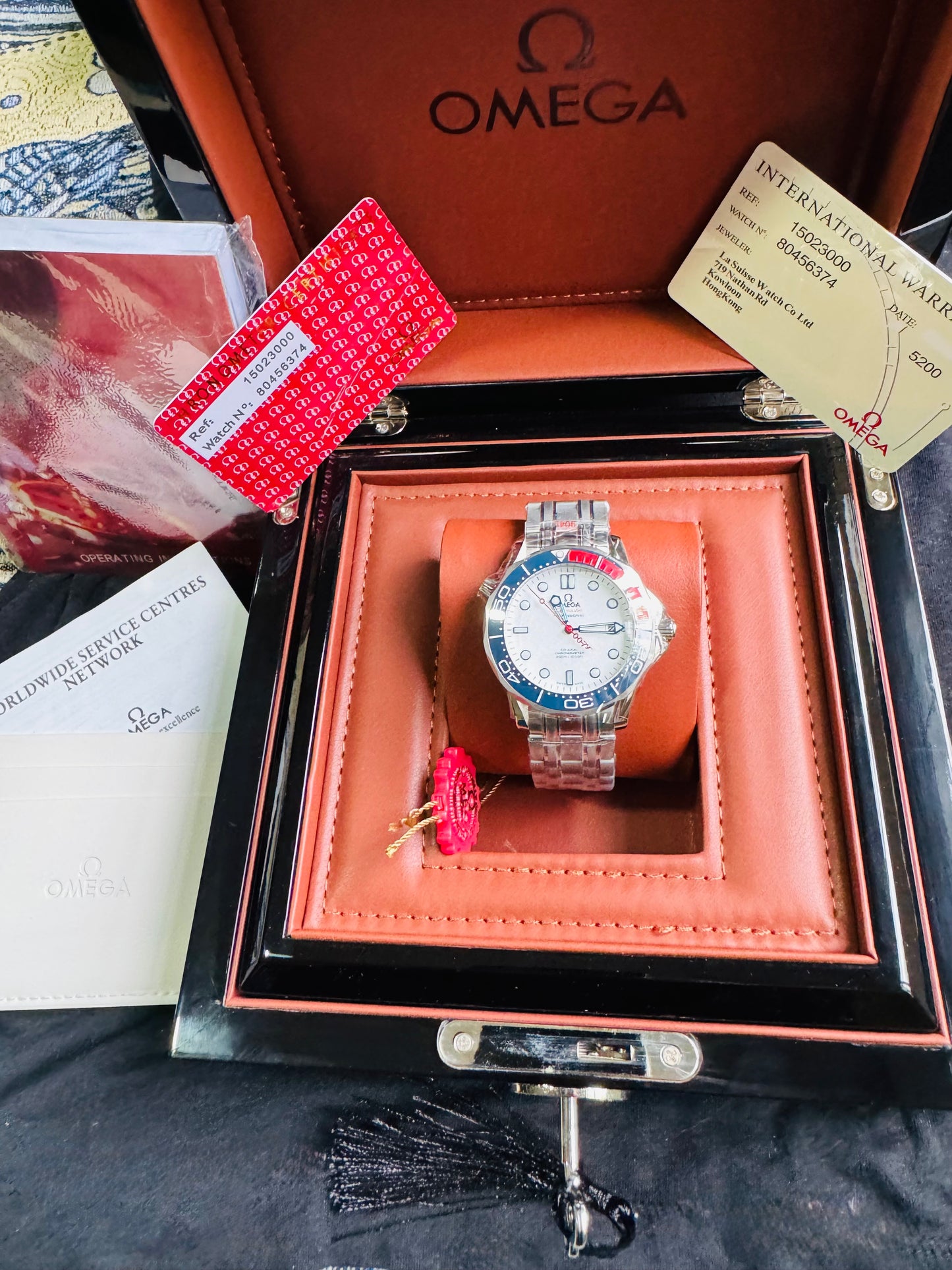 AUDAZ Y VERSÁTIL DISEÑO JAMES BOND 007-OMEGA AUTOMÁTICO SEA MASTER! FECHADOR-LUMINOSO-CRISTAL ZAFIRO-BISEL GIRATORIO ETC