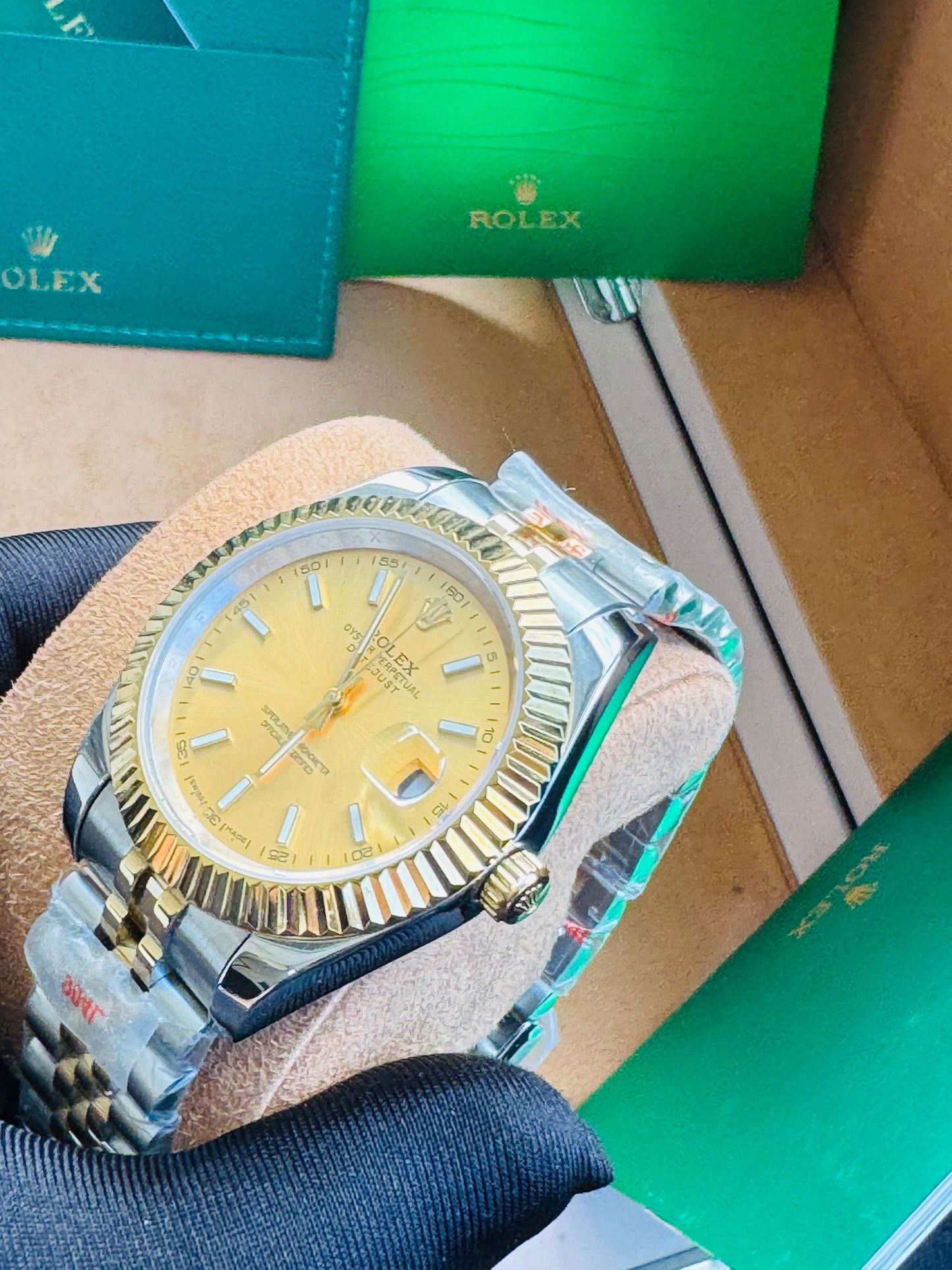 ELEGANTE RELOJ AUTOMÁTICO DATE JUST-OYSTER PERPETUAL ATEMPORAL
