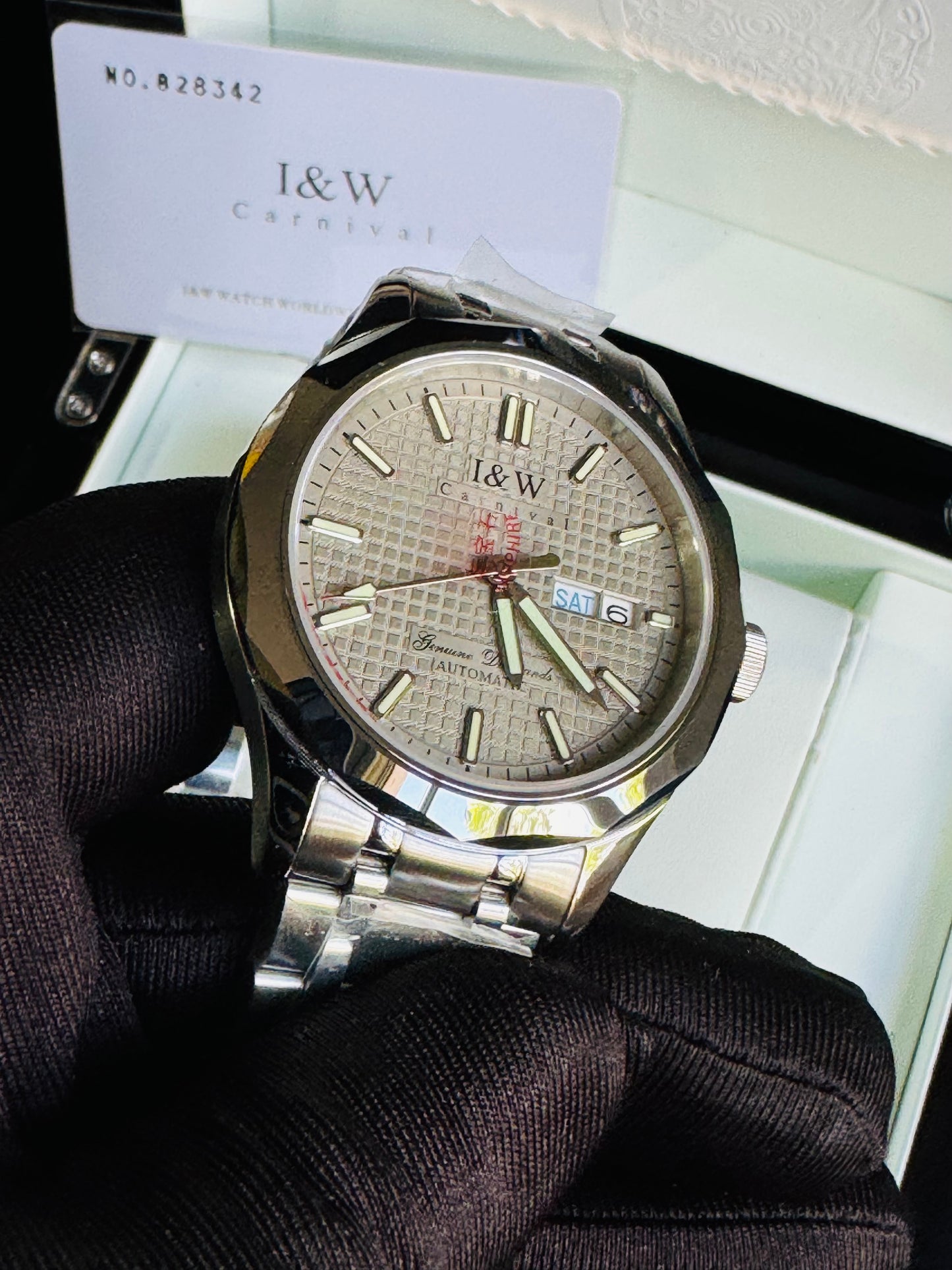 HERMOSO y ELEGANTE DISEÑO I&W AUTOMATICO- CRISTAL ZAFIRO-LUMINOSO-FECHADOR-DÍA DE LA SEMANA 💯% ORIGINAL