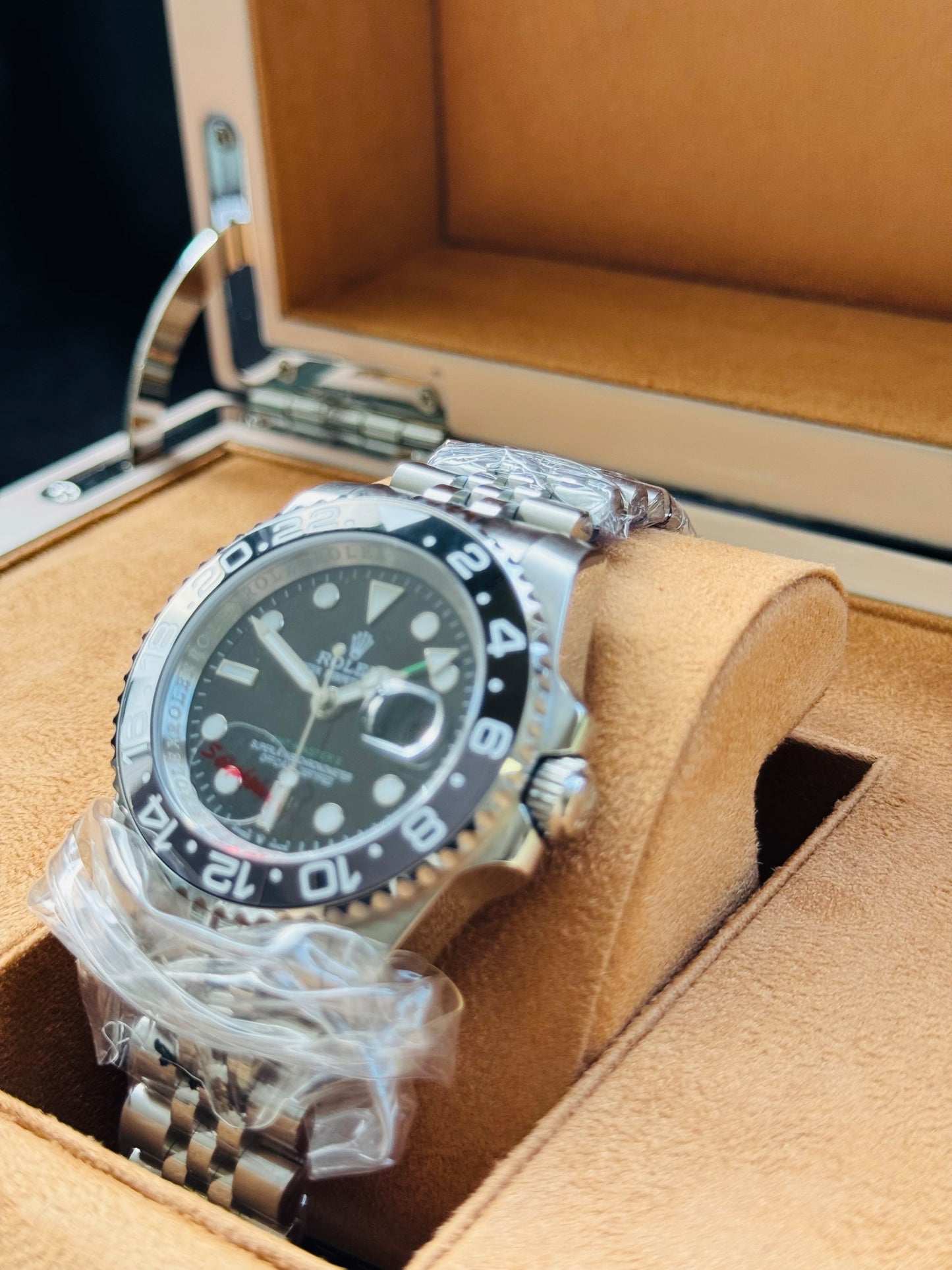 FAMOSO RELOJ AUTOMÁTICO MECÁNICO BRUCE WAYNE-GMT MASTER OYSTER PERPETUAL 2 ZONAS HORARIAS