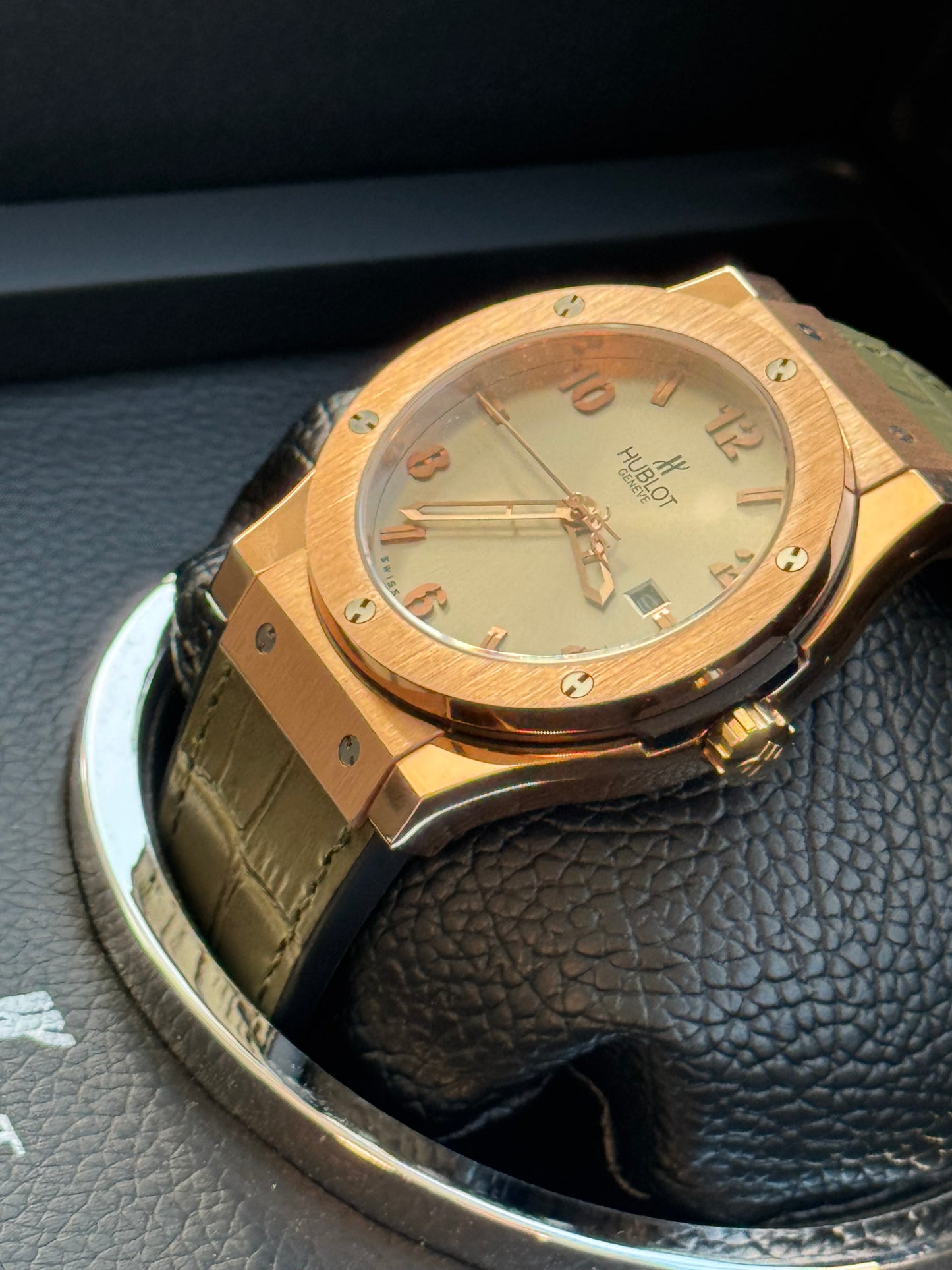 MÁXIMO LUJO RELOJ AUTOMÁTICO MECÁNICO HUBLOT - FECHADOR-CALIDAD Y DISEÑO!!!
INFORMACIÓN POR WhatsApp 99 81 92 84 65

PRECIO A TRATAR 

NOTA:

No se hacen envíos 🚚  📦 💨!

Las Ventas son solo en Cancún