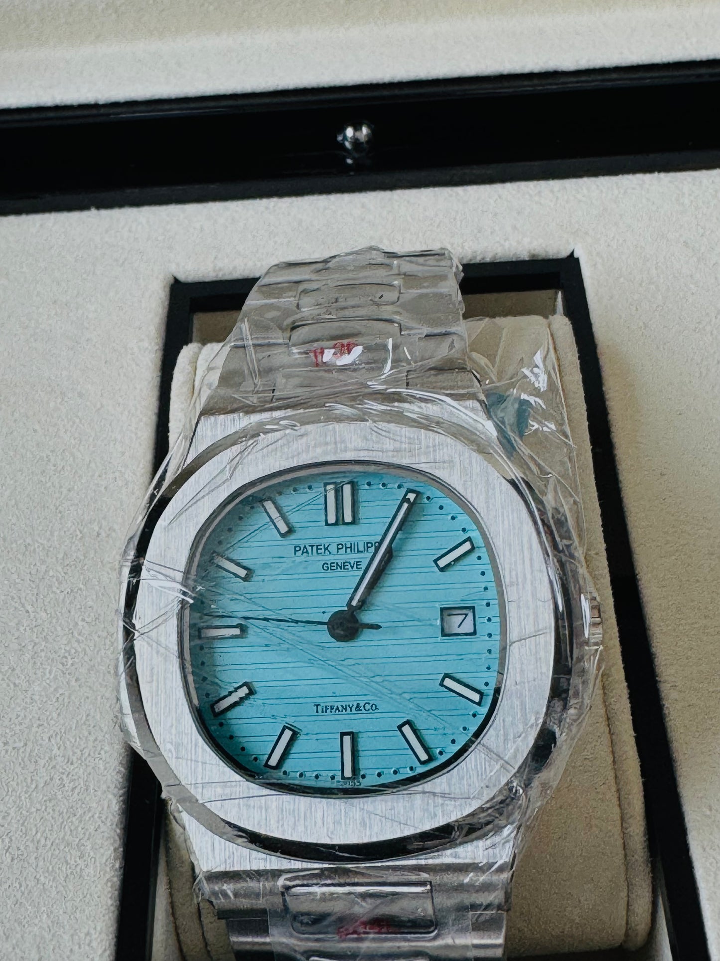 Máximo Lujo Reloj Automático Mecánico Fechador-Luminoso Favor de Pedir Información por WhatsApp al 99 81 92 84 65