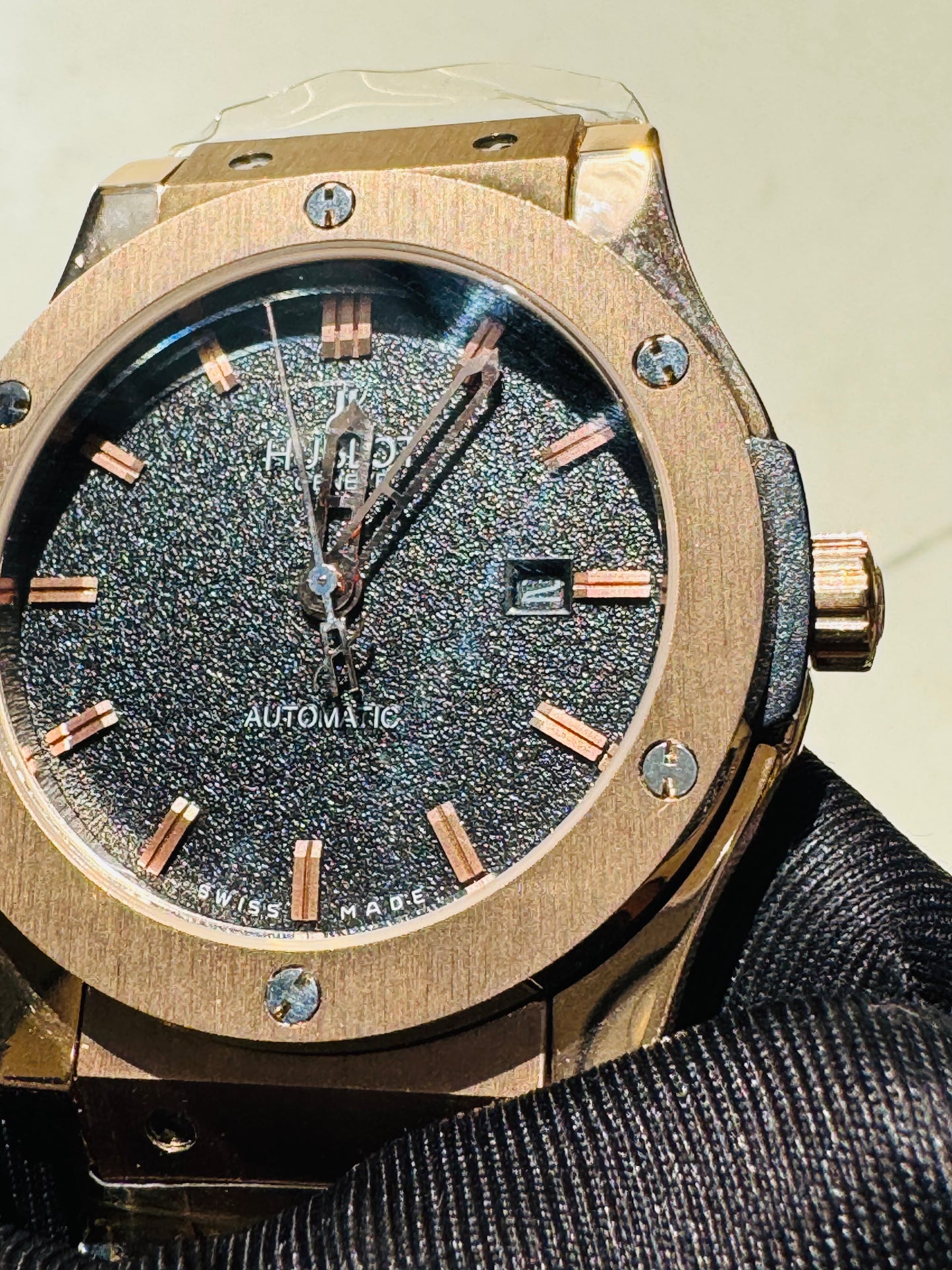 MÁXIMO LUJO! EXCLUSIVO HUBLOT AUTOMÁTICO CARATULA TIPO DIAMANTE 💎 Y LIJA! ELEGANCIA TOTAL!