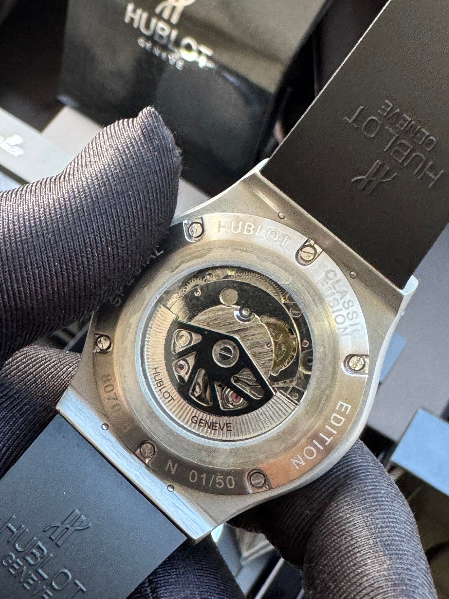 ELEGANTE Y SOFISTICADO DISEÑO RELOJ AUTOMÁTICO MECÁNICO HUBLOT EDICIÓN ESPECIAL CLÁSSIC FUSION