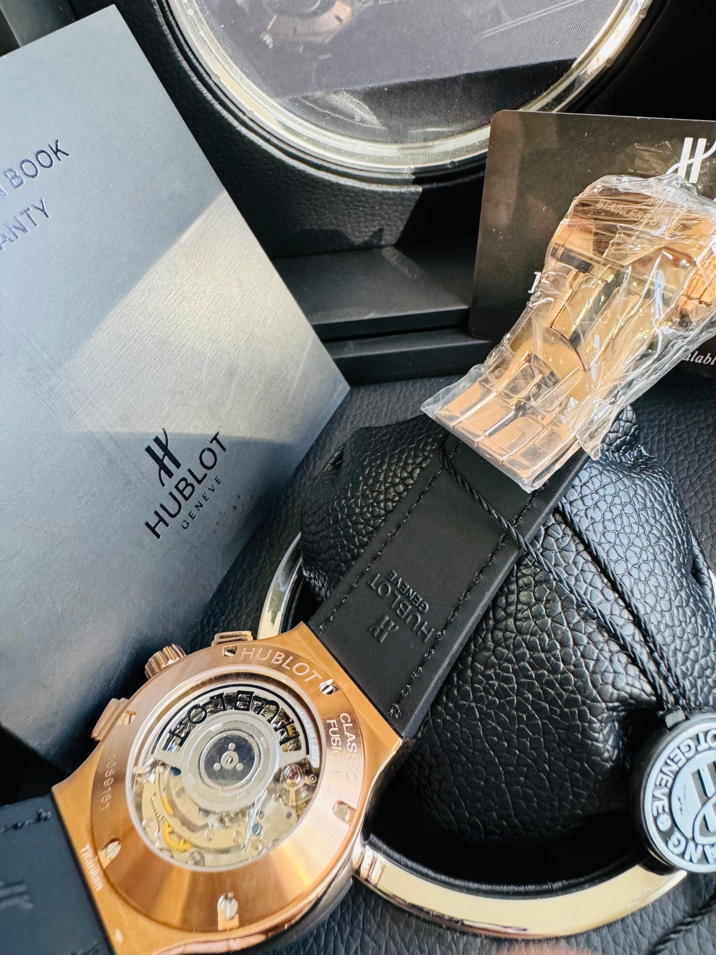 MÁXIMO LUJO RELOJ AUTOMÁTICO MECÁNICO HUBLOT - MÚLTIPLES COMPLICACIONES FUNCIONALES -CRISTAL ZAFIRO-21 JOYAS-MÁXIMA ELEGANCIA!!!
