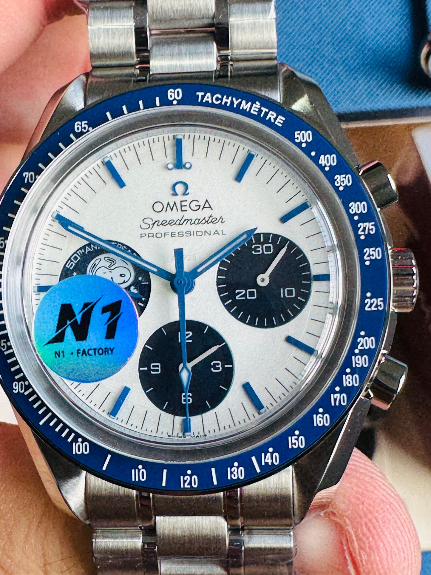 MÁXIMO LUJO!!! ESPECTACULAR DISEÑO OMEGA APOLLO XIlI- AUTOMÁTICO MECÁNICO-SPEED MASTER-PROFESSIONAL-EYES ON THE STARS- ORIGINAL MOVIMIENTO MECÁNICO TIERRA Y CÁPSULA ESPACIAL SNOOPY APOLLO XIII