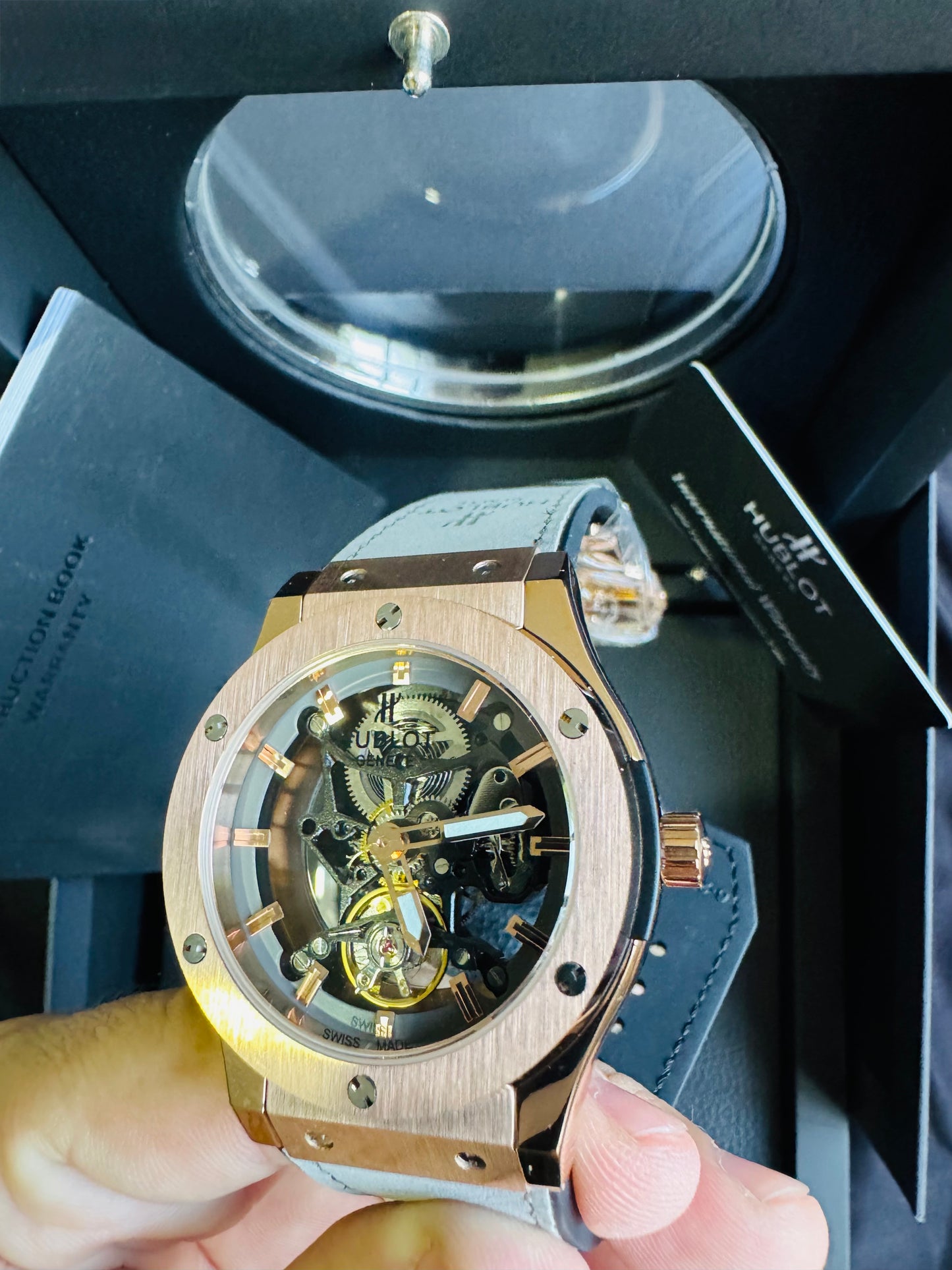 ESPECTACULAR RELOJ HUBLOT SKELETON AUTOMÁTICO MECÁNICO- CRISTAL ZAFIRO- ETC;