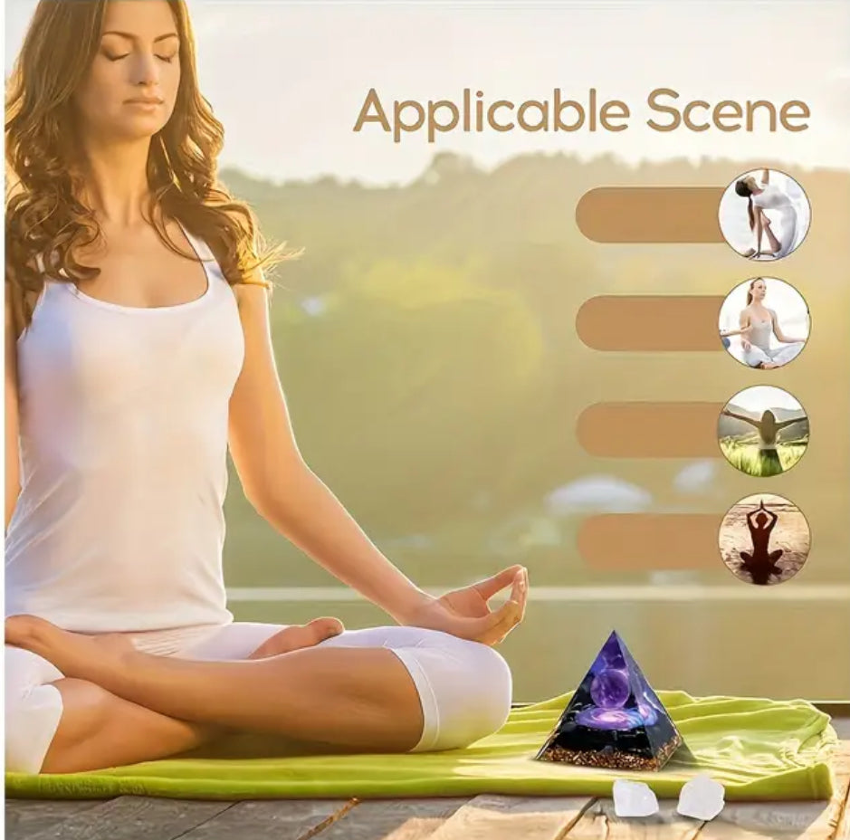 Pirámide de Cristal de Amatista con Base de Obsidiana - terapéutica - meditación- Yoga-Etc-Perfecta para Decoración del Hogar, Adorno de Escritorio e Ideal para Regalo de Cumpleaños, Navidad y Fiestas