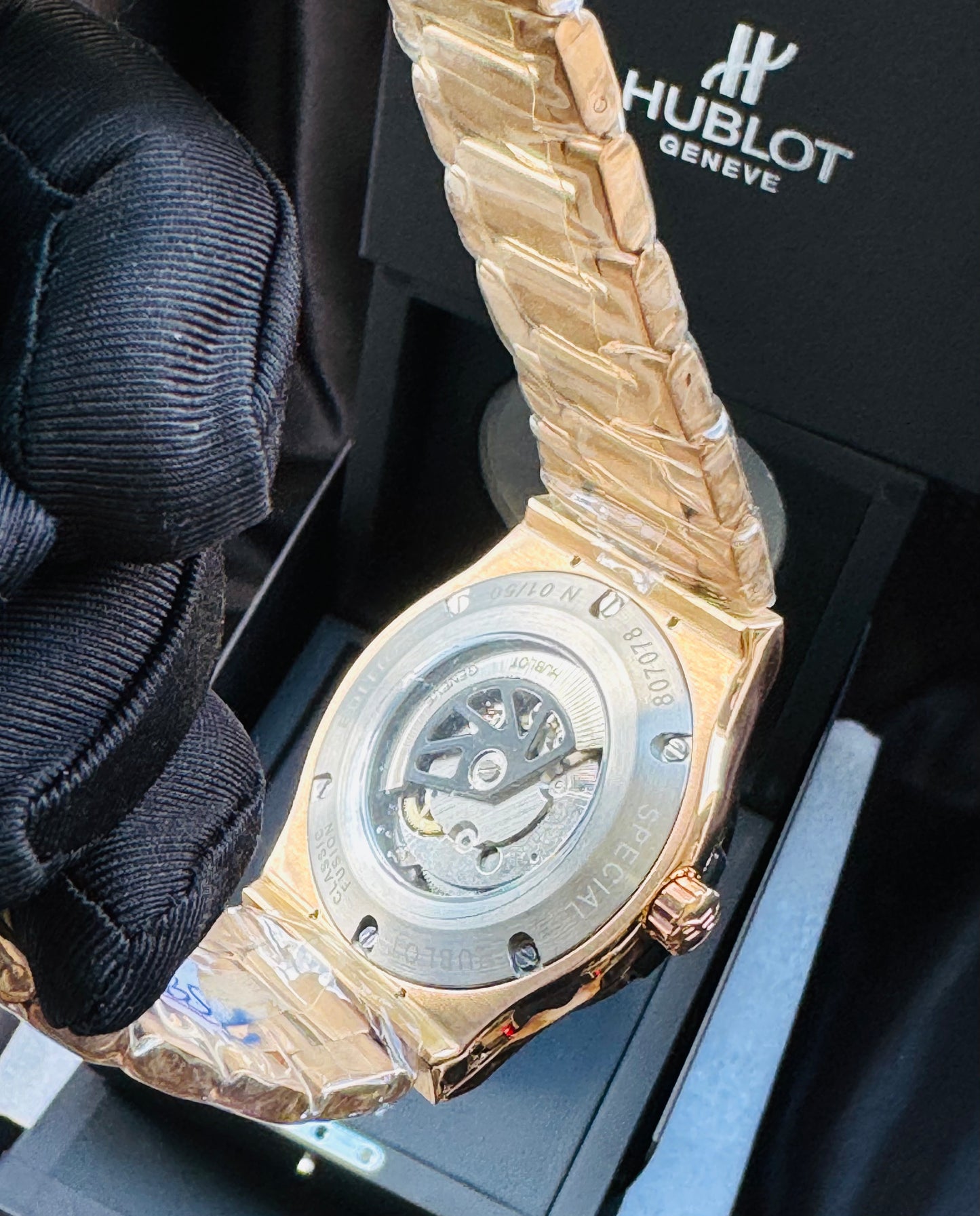 MÁXIMO LUJO! EXCLUSIVO HUBLOT AUTOMÁTICO CARATULA TIPO DIAMANTE 💎 Y LIJA! ELEGANCIA TOTAL!