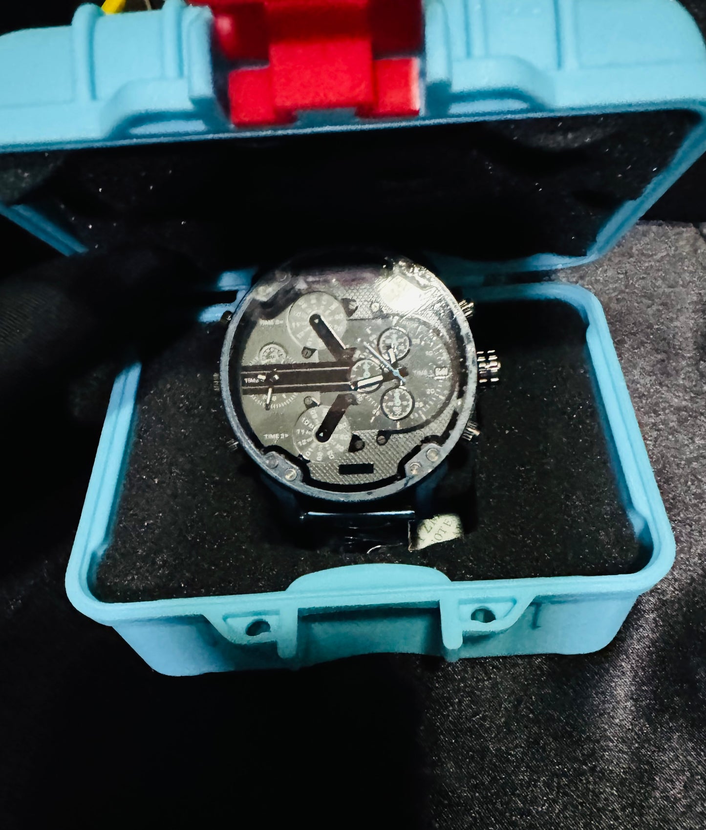Reloj MR DADDY Diesel Grande y Pesado ! Disponible en 7 Modelos Diferentes!

Información por WhatsApp 99 81 92 84 65


NOTA:

No se hacen envíos 🚚  📦 💨!

Las Ventas son solo en Cancún

Nuestro Lema: No somos Números!