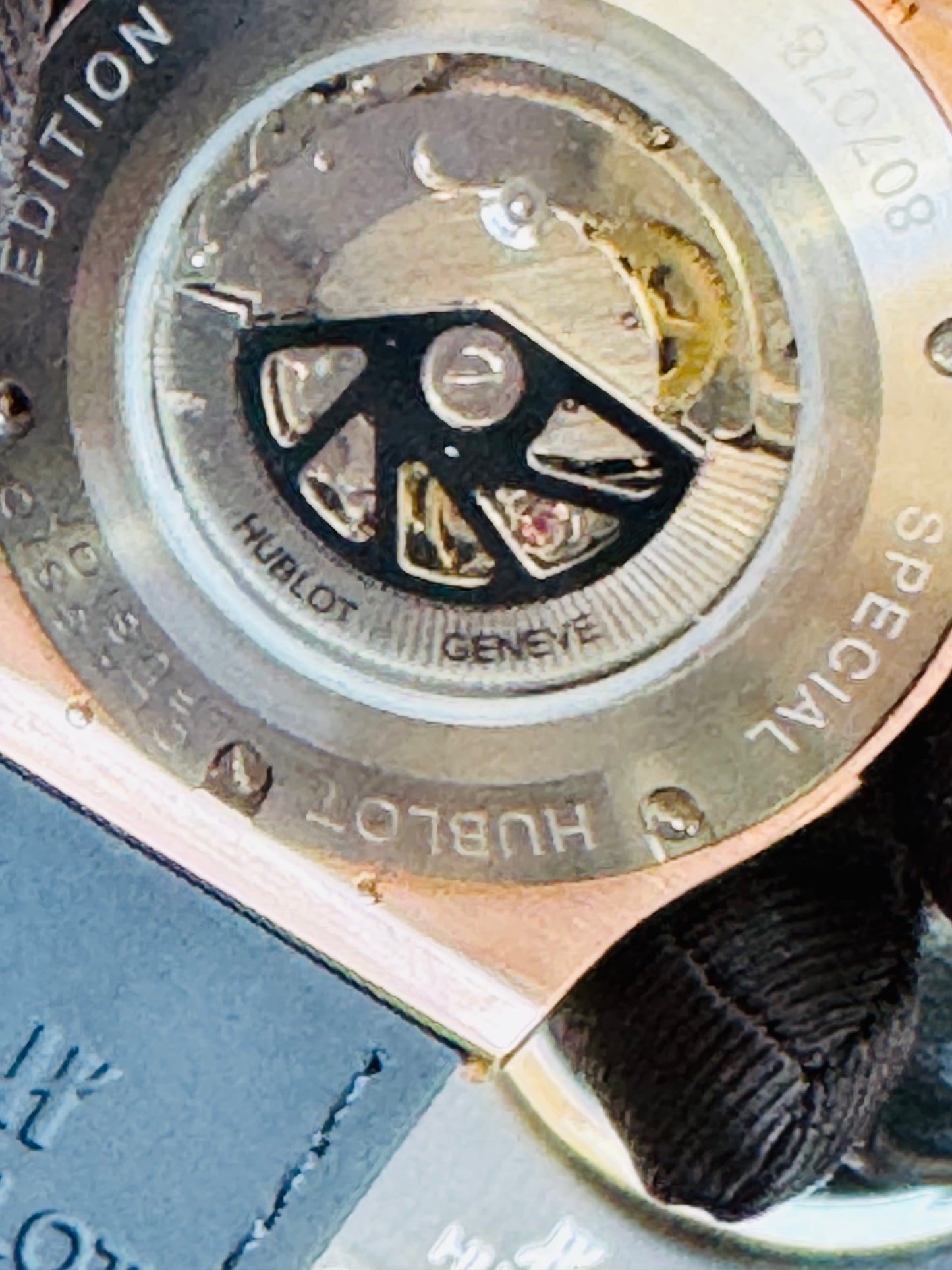 ELEGANTE Y SOFISTICADO DISEÑO RELOJ AUTOMÁTICO MECÁNICO HUBLOT EDICIÓN ESPECIAL CLÁSSIC FUSION!