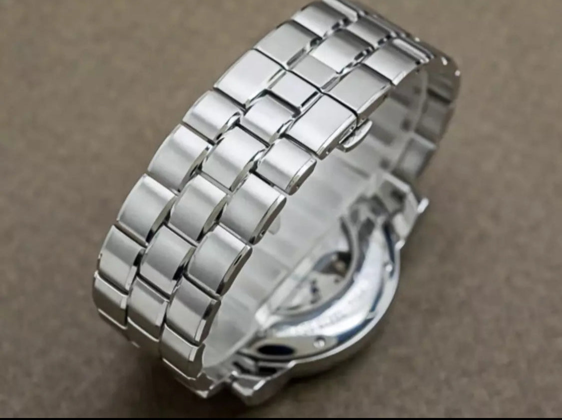 RELOJ MONT BLANC

-MEISTERSTUCK

AUTOMÁTICO MECÁNICO

CRISTAL ZAFIRO-

25 JOYAS

MÚLTIPLES COMPLICACIONES -

FECHADOR -

CRONÓMETRO -

CRONOGAFO-

FECHADOR-

CALENDARIO-

DIA DE LA SEMANA-

ETC -100%

ORIGINAL CAJA PAPELES