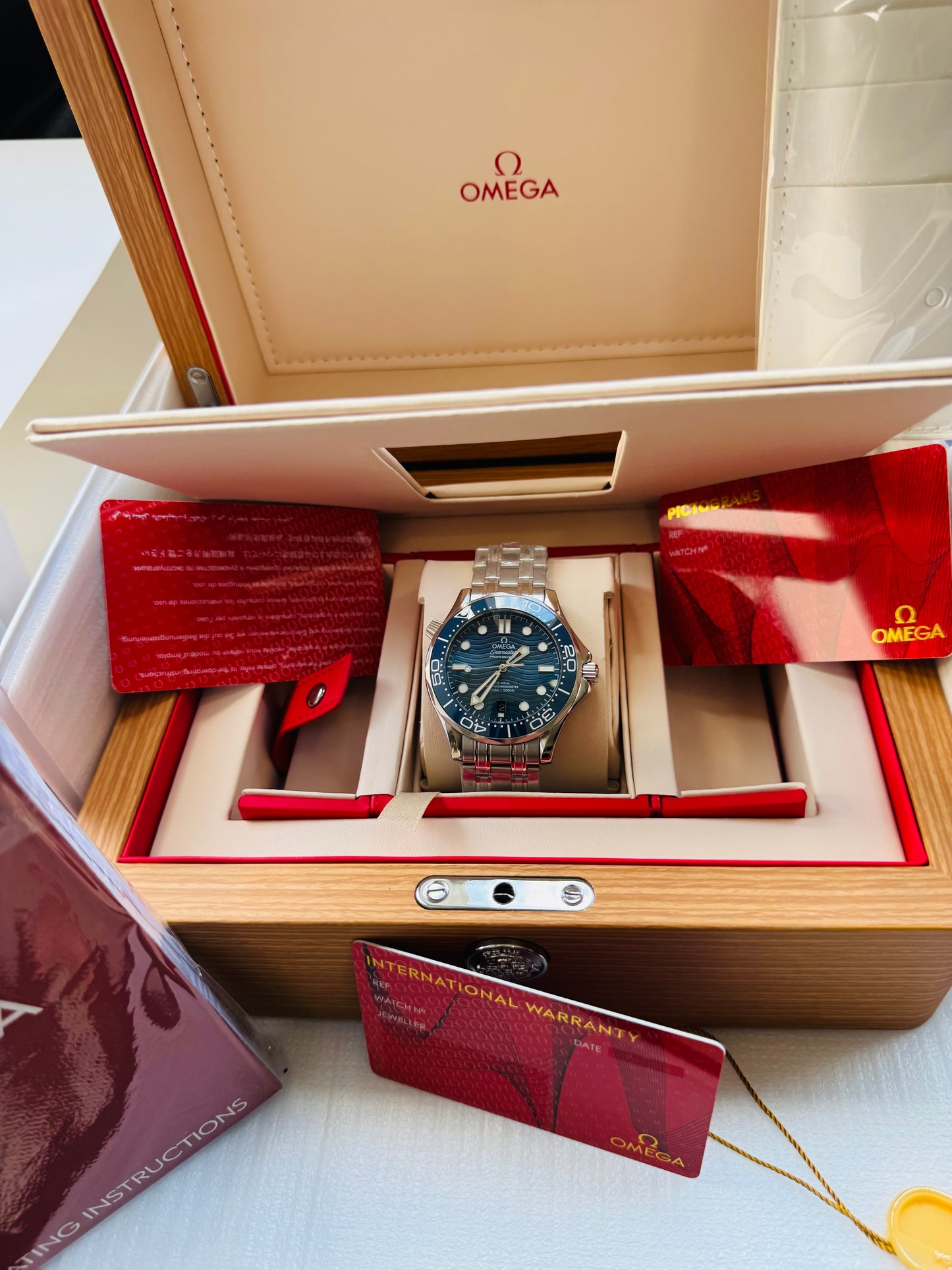 HERMOSO RELOJ OMEGA SEA MASTER AUTOMÁTICO ELEGANTE Y CASUAL!
