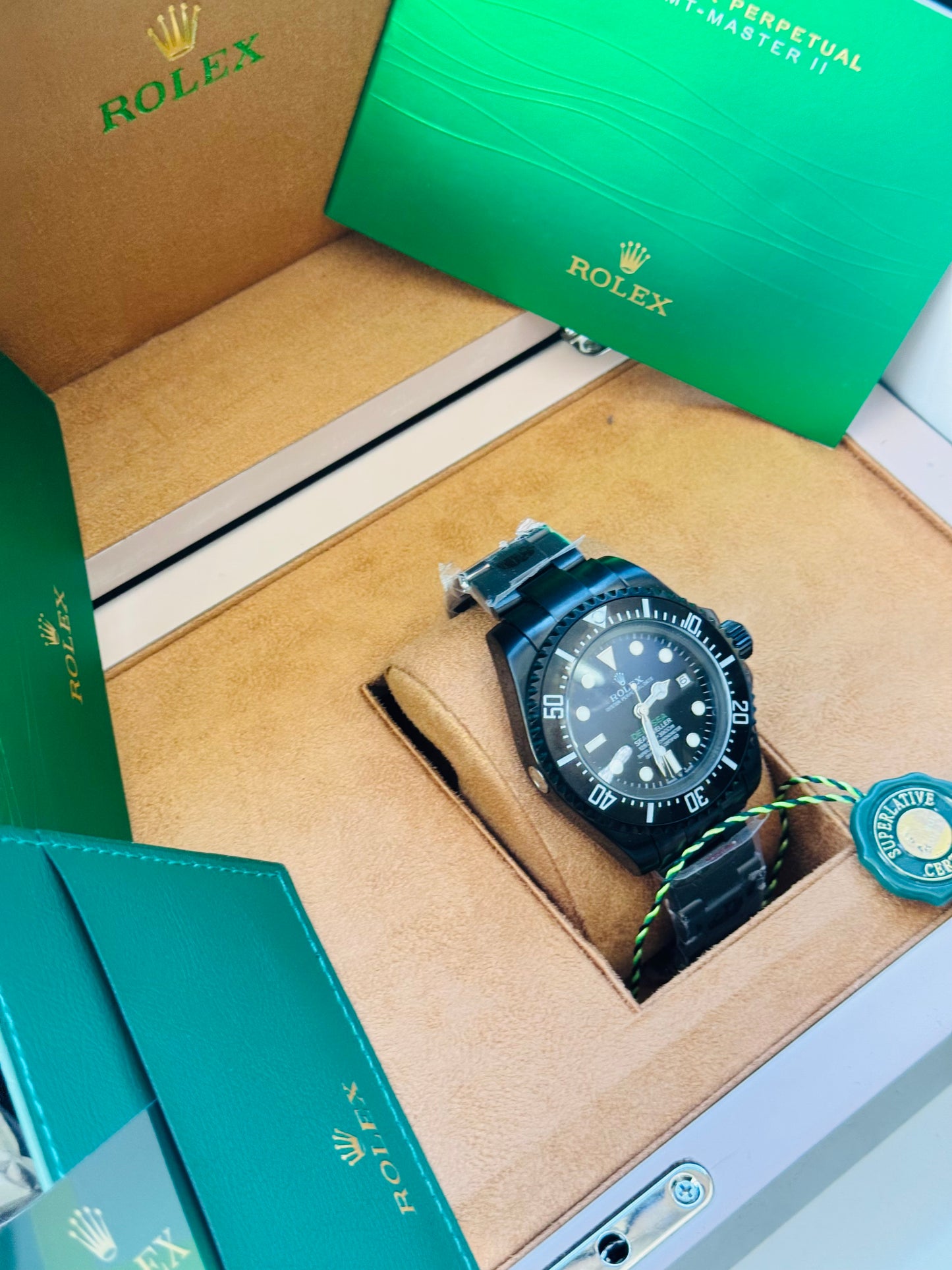 HERMOSO DISEÑO RELOJ AUTOMÁTICO MECÁNICO DEEP SEA DEWELLER VÁLVULA DE ESCAPE FECHADOR ETC;