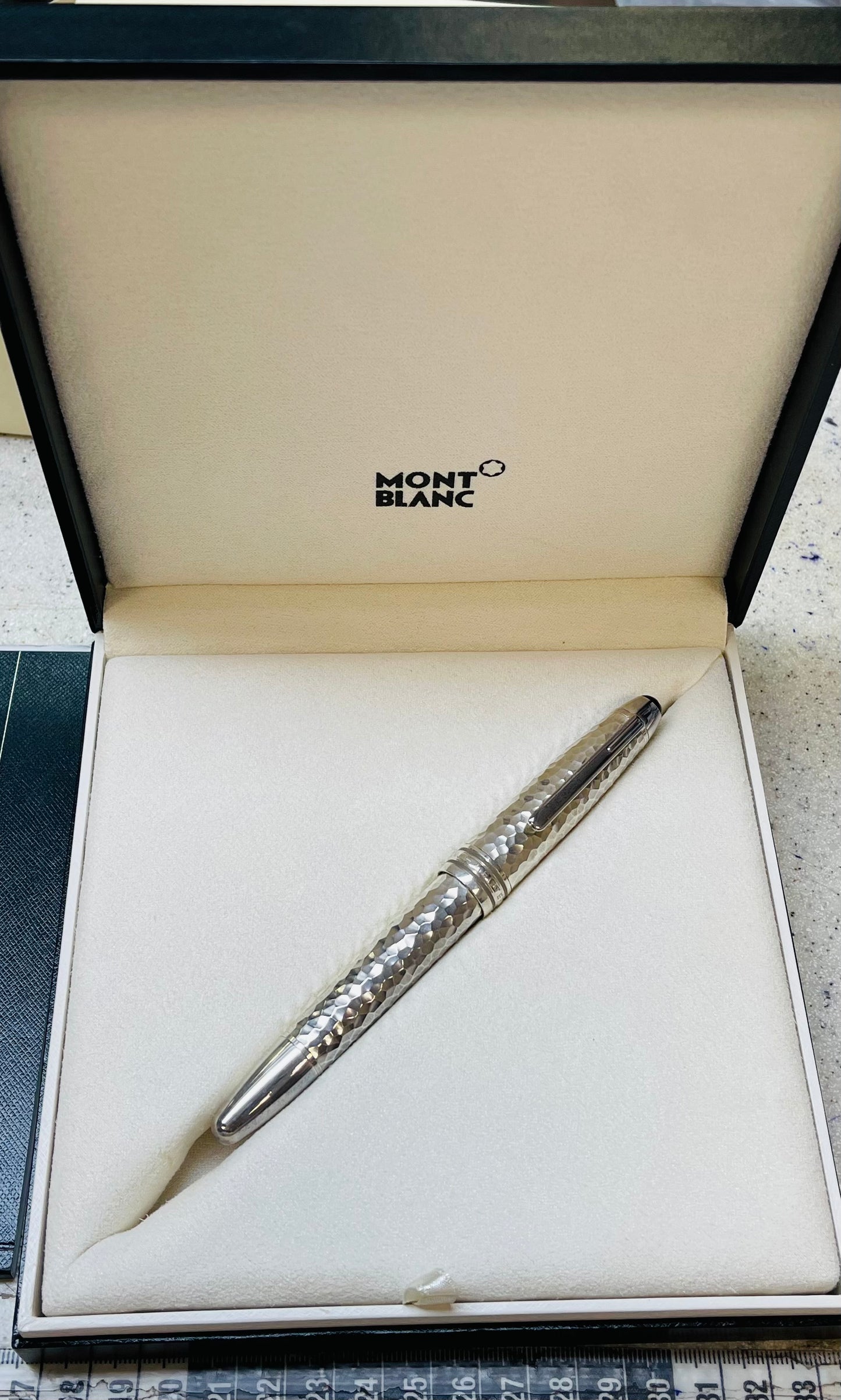 INCREÍBLE! HERMOSA Y RARA PLUMA FUENTE DE PLATA MACIZA DE LEY .925 “MARTELE” MASTER PIECE! MARTILLADA 🔨 A MANO! 🤚 EXQUISITEZ EN TODOS SUS DETALLES!!!