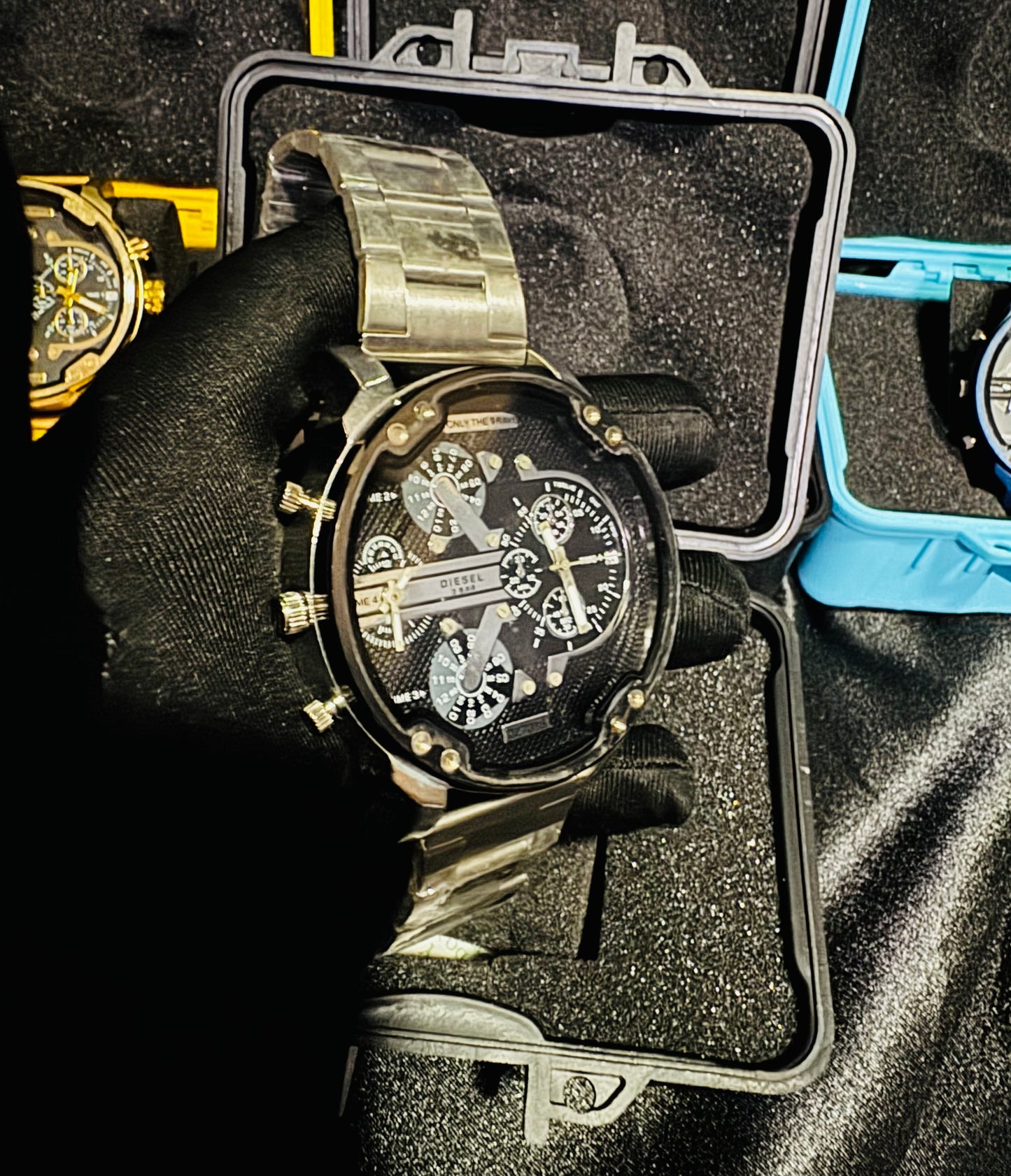 Reloj MR DADDY Diesel Grande y Pesado ! Disponible en 7 Modelos Diferentes!

Información por WhatsApp 99 81 92 84 65


NOTA:

No se hacen envíos 🚚  📦 💨!

Las Ventas son solo en Cancún

Nuestro Lema: No somos Números!