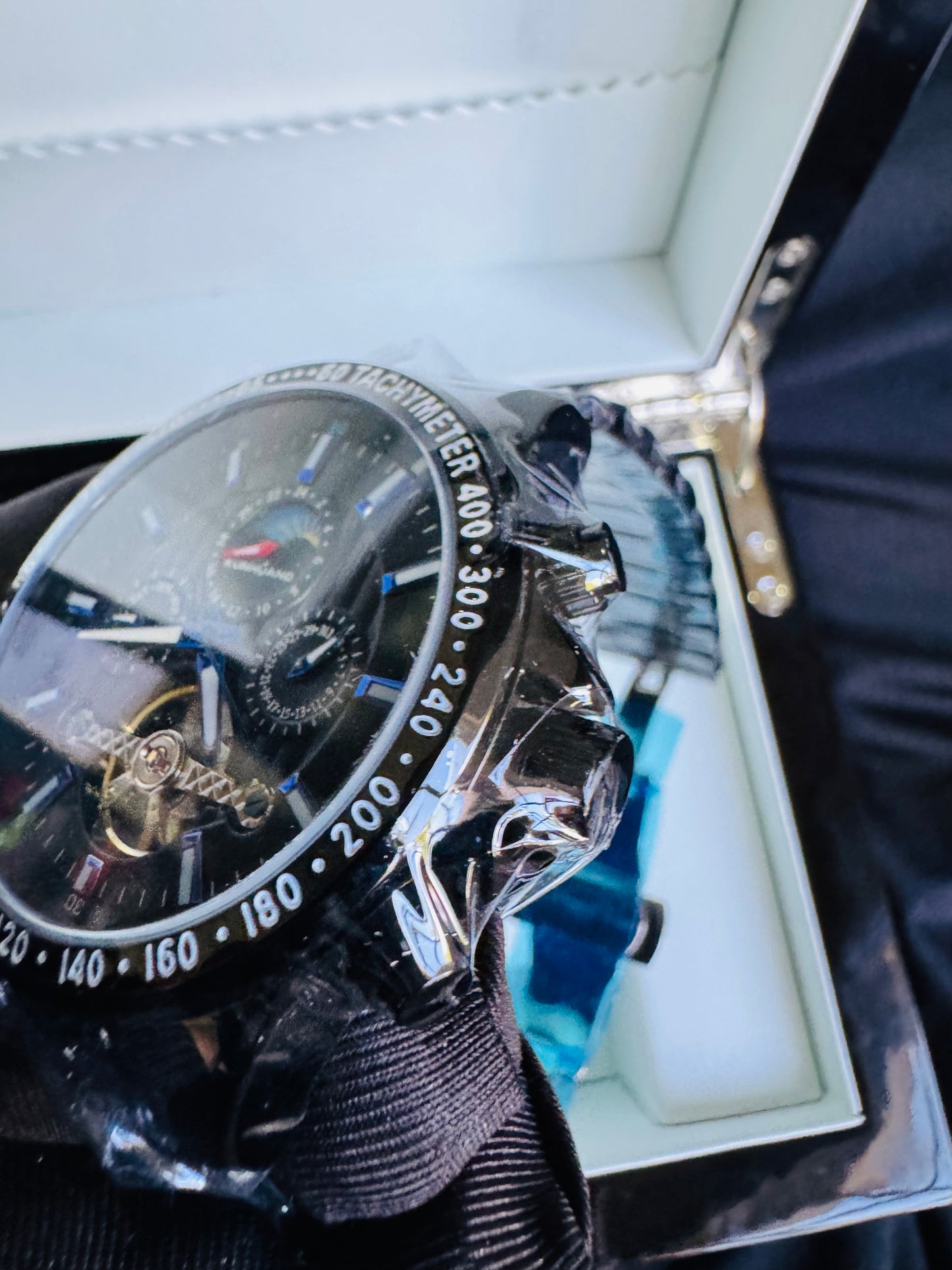 MULTINACIONAL RELOJ AUTOMÁTICO MECÁNICO-CALENDARIO 24 HRS LUNAR-TACÓMETRO-LUMINOSO-VENTANA TOURBILLON- DÍA DE LA SEMANA-CALENDARIO DIAL PEQUEÑO- ETC, ETC!