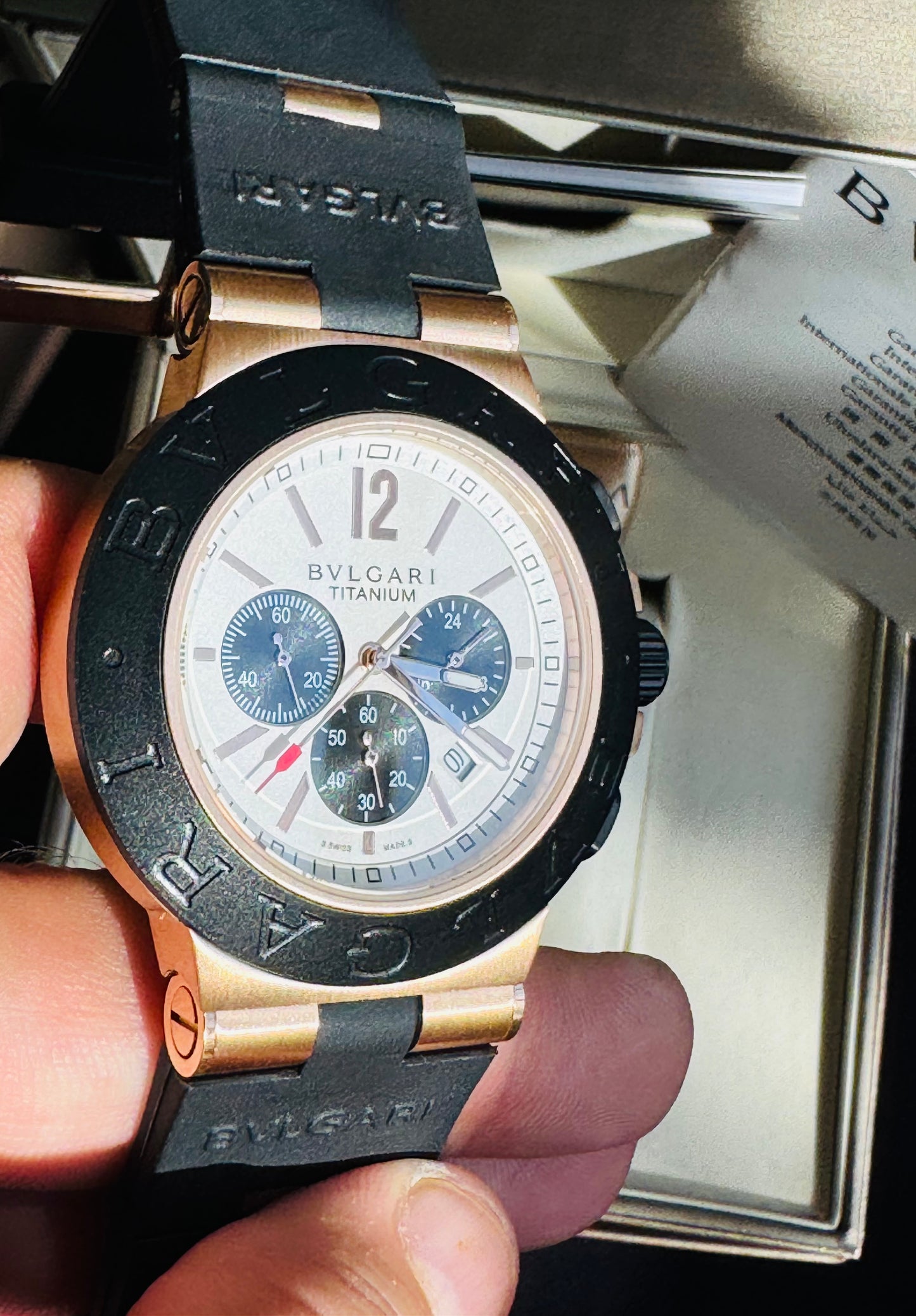 ESPECTACULAR RELOJ AUTOMÁTICO MULTIFUNCIONAL BVLGARI-CRONÓMETRO-SEGUNDERO-2 ZONAS HORARIAS-CRISTAL ZAFIRO-ETC