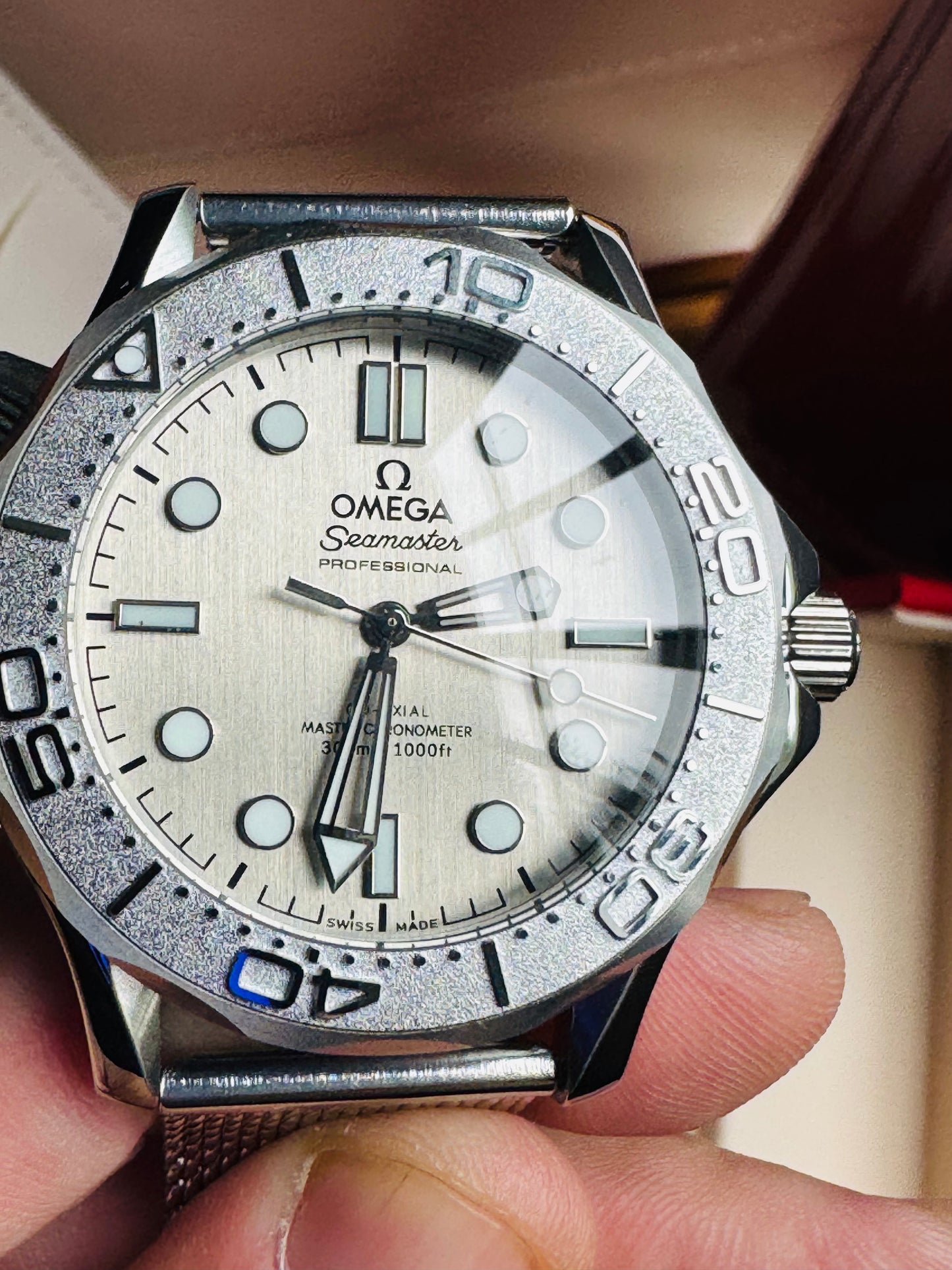 HERMOSO RELOJ AUTOMÁTICO MECÁNICO OMEGA SEAMASTER ACABADO DIAMANTADO