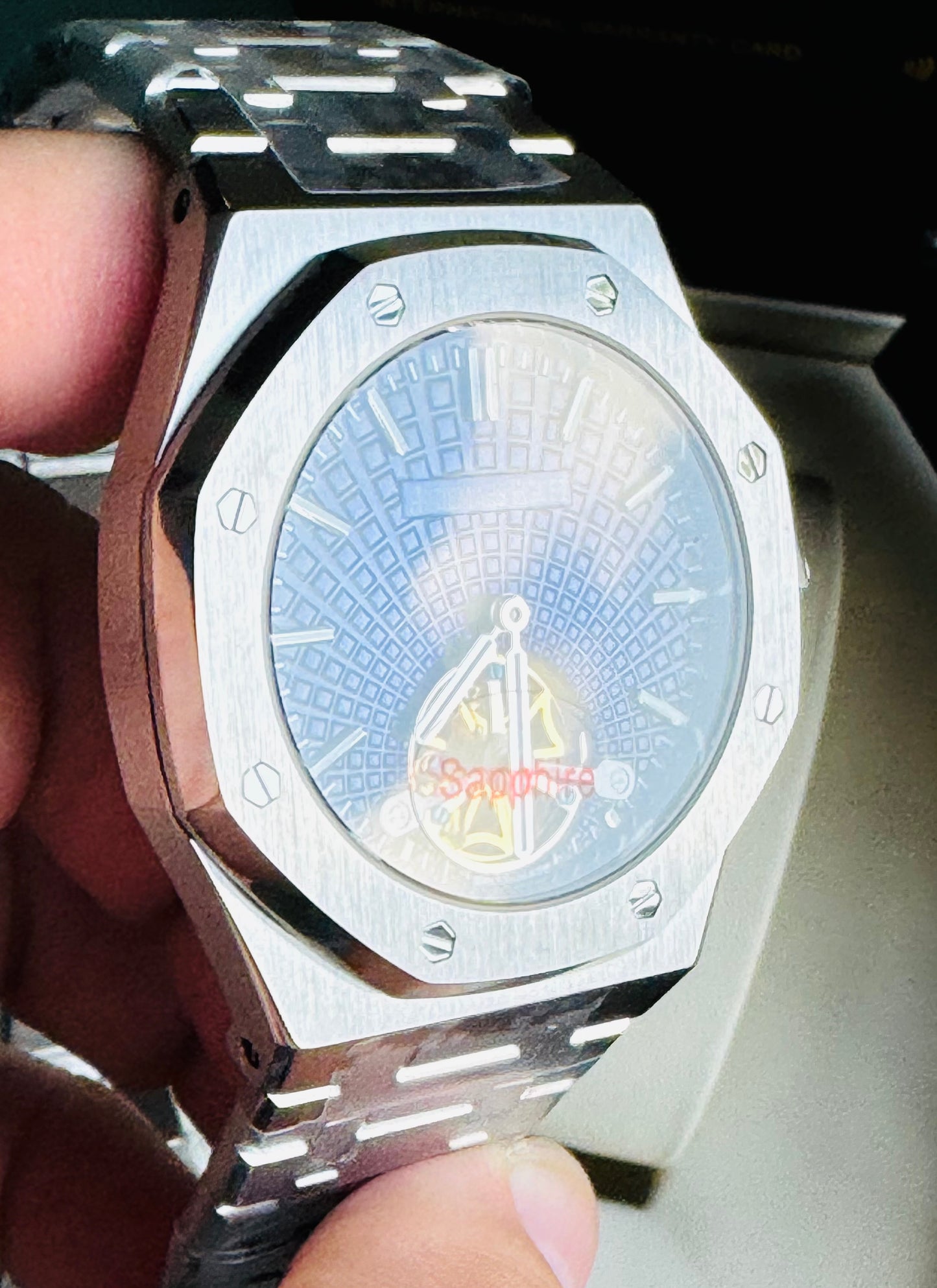 ESPECTACULAR AUDEMARS PIGUET ROYAL OAK
FLYNG TOURBILLON LIMITED EDITION!!! CRISTAL ZAFIRO!!! MÁXIMO LUJO!!!