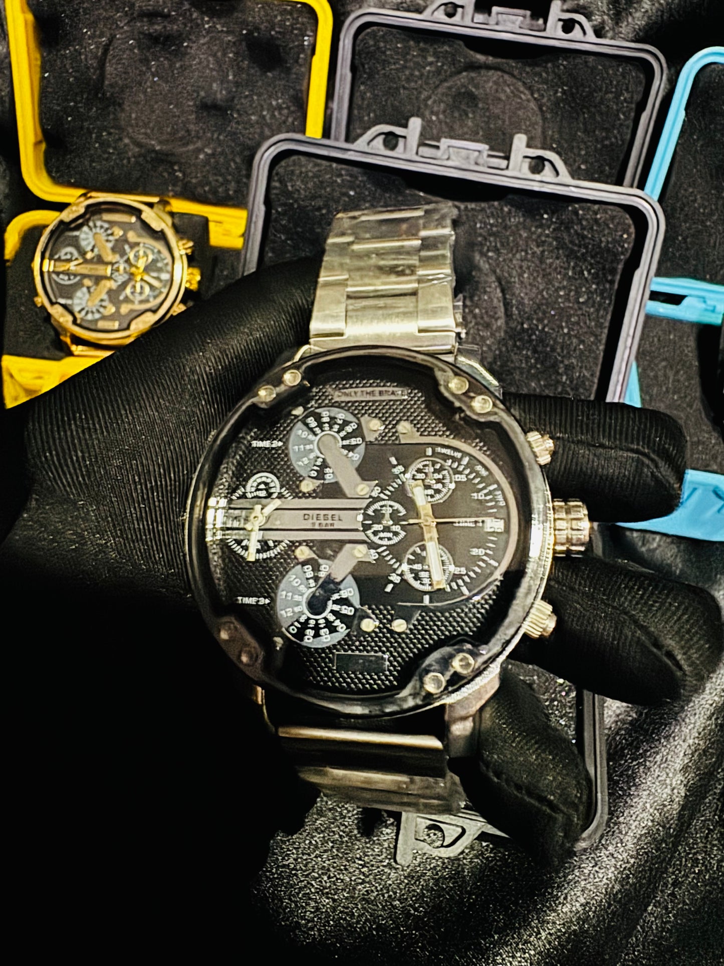 Reloj MR DADDY Diesel Grande y Pesado ! Disponible en 7 Modelos Diferentes!

Información por WhatsApp 99 81 92 84 65


NOTA:

No se hacen envíos 🚚  📦 💨!

Las Ventas son solo en Cancún

Nuestro Lema: No somos Números!