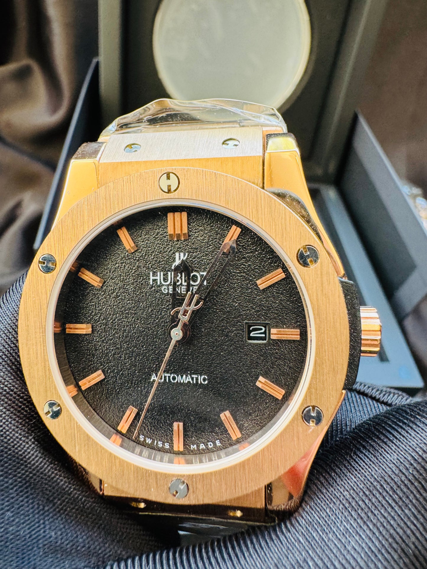 MÁXIMO LUJO! EXCLUSIVO HUBLOT AUTOMÁTICO CARATULA TIPO DIAMANTE 💎 Y LIJA! ELEGANCIA TOTAL!