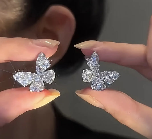 Bonitos Aretes de Mariposa Hipoalergenicos- Ideal para regalo 🎁