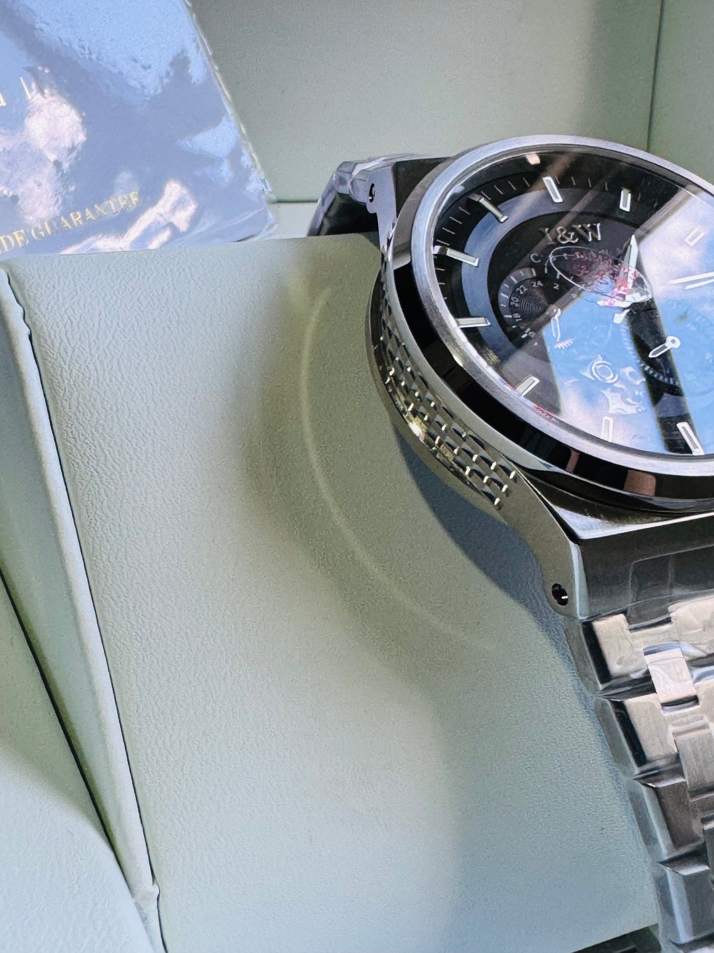 SOFISTICADO RELOJ AUTOMÁTICO I&W- CRISTAL ZAFIRO-LUMINOSO-PEQUEÑA VENTANA TOURBILLON-PEQUEÑOS DIALES SEGUNDERO Y 24 HRS. RESISTENTE AL AGUA- ALTA CALIDAD!!!