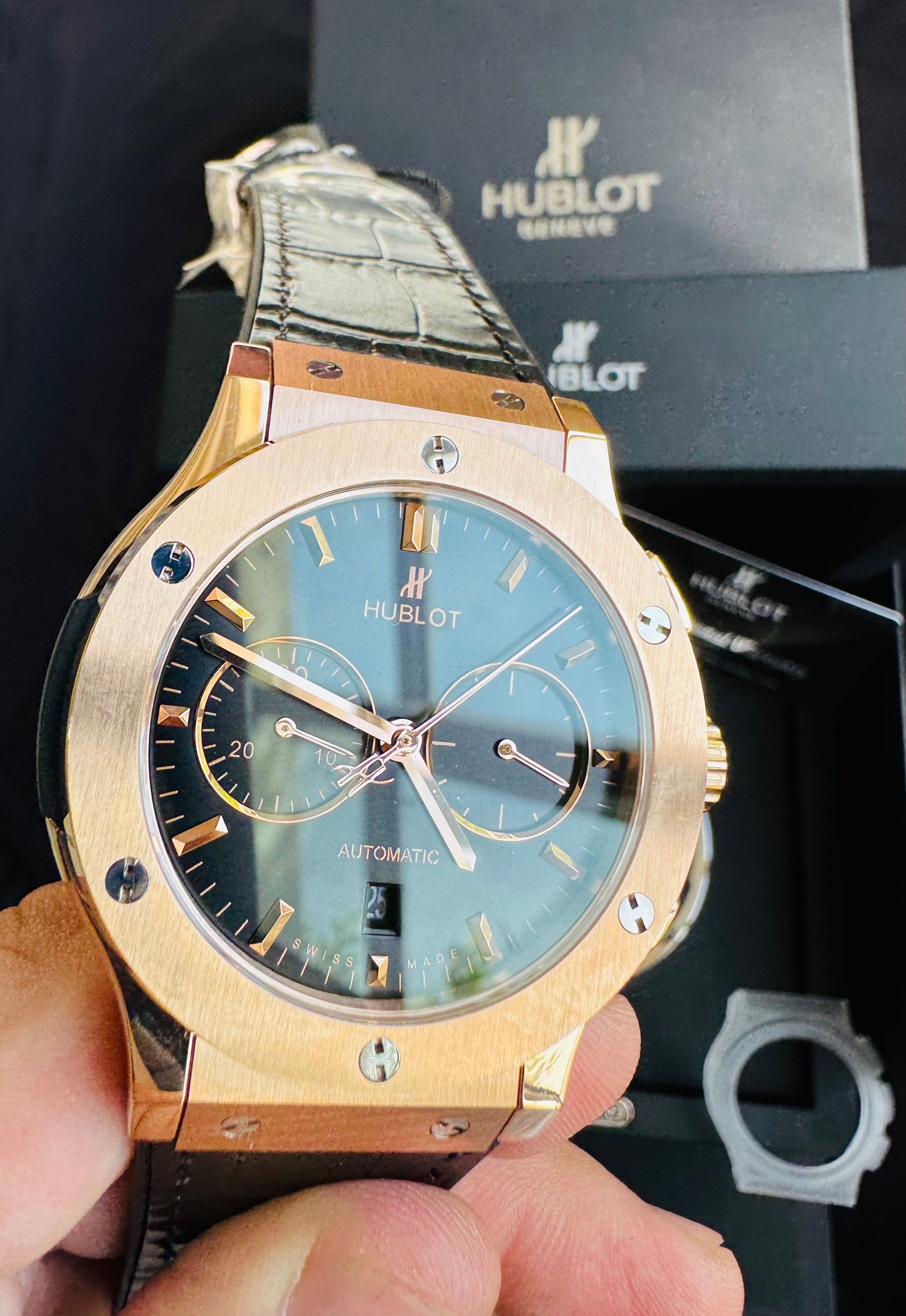 MÁXIMO LUJO RELOJ AUTOMÁTICO MECÁNICO HUBLOT - MÚLTIPLES COMPLICACIONES FUNCIONALES -CRISTAL ZAFIRO-21 JOYAS-MÁXIMA ELEGANCIA!!!