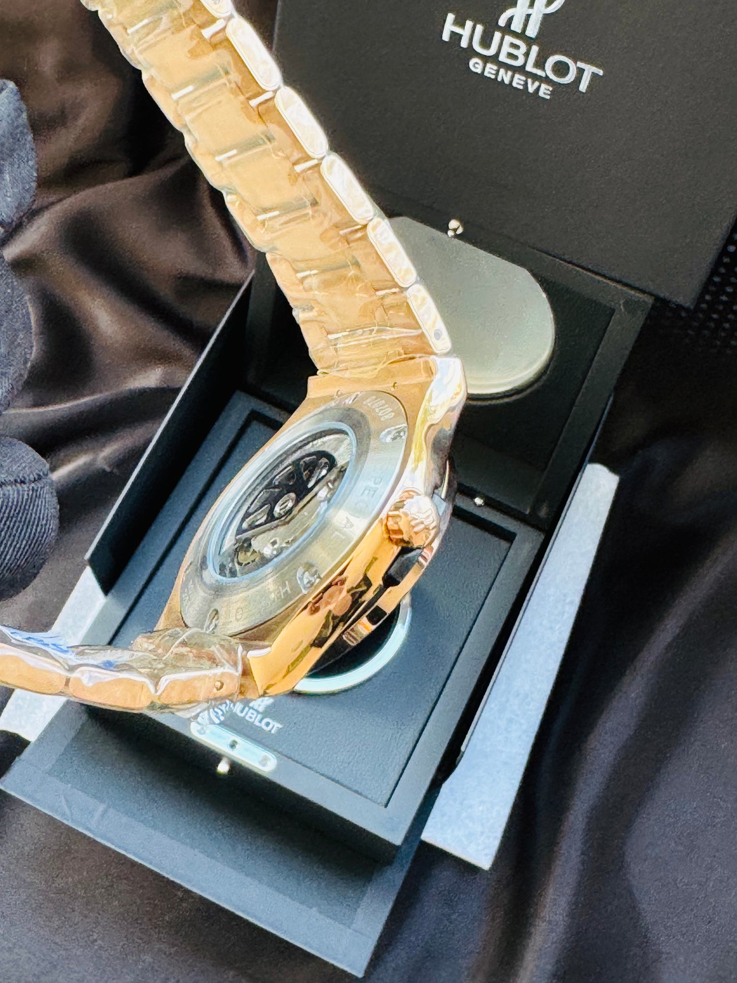 MÁXIMO LUJO! EXCLUSIVO HUBLOT AUTOMÁTICO CARATULA TIPO DIAMANTE 💎 Y LIJA! ELEGANCIA TOTAL!