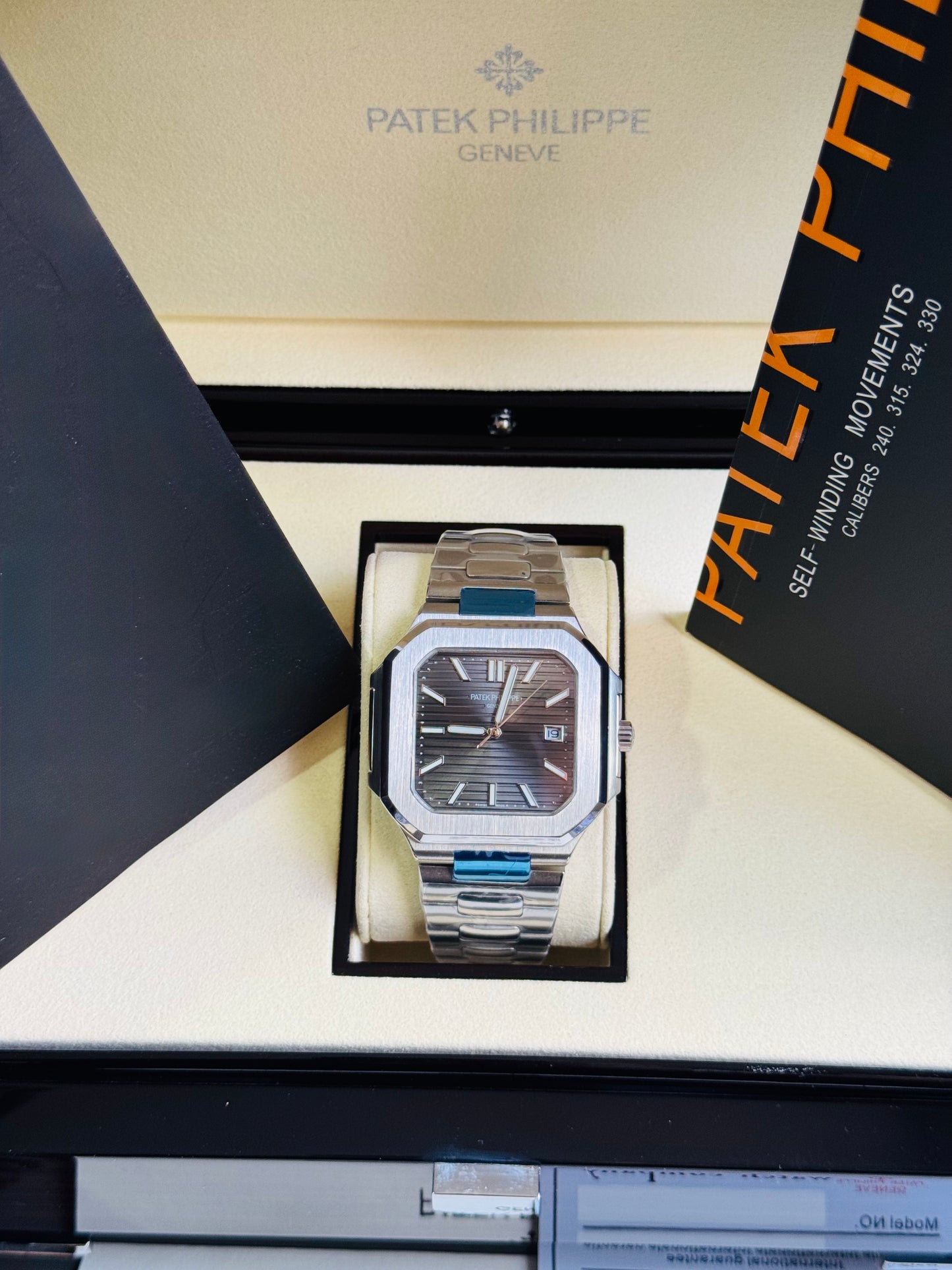 EXCLUSIVO RELOJ PATEK PHILIPPE AUTOMÁTICO- FECHADOR- JOYAS 💎- CRISTAL ZAFIRO- LUMINOSO- ÚLTIMO Y MÁS NUEVO DISEÑO!!!
PRECIO: A TRATAR 

No se hacen Envíos 🚚 

Ventas solo en Cancún 

Información por WHATSAPP 99 81 92 84  65