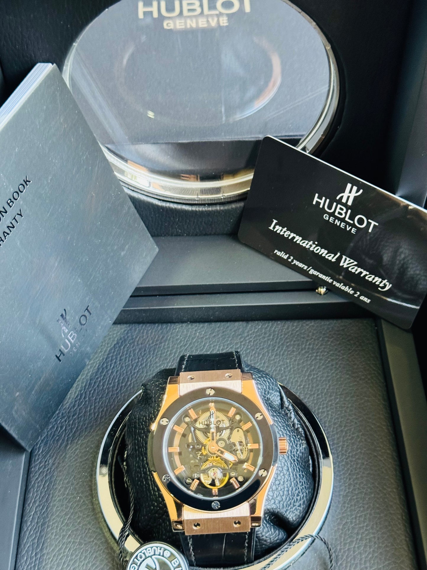 ESPECTACULAR RELOJ HUBLOT SKELETON AUTOMÁTICO MECÁNICO- CRISTAL ZAFIRO MÁXIMO LUJO!!!

PRECIO: A TRATAR 

VENTAS SOLO EN CANCÚN 

INFORMACION POR WhatsApp 99 81 92 84 65.

NO SE HACEN ENVÍOS 🚚