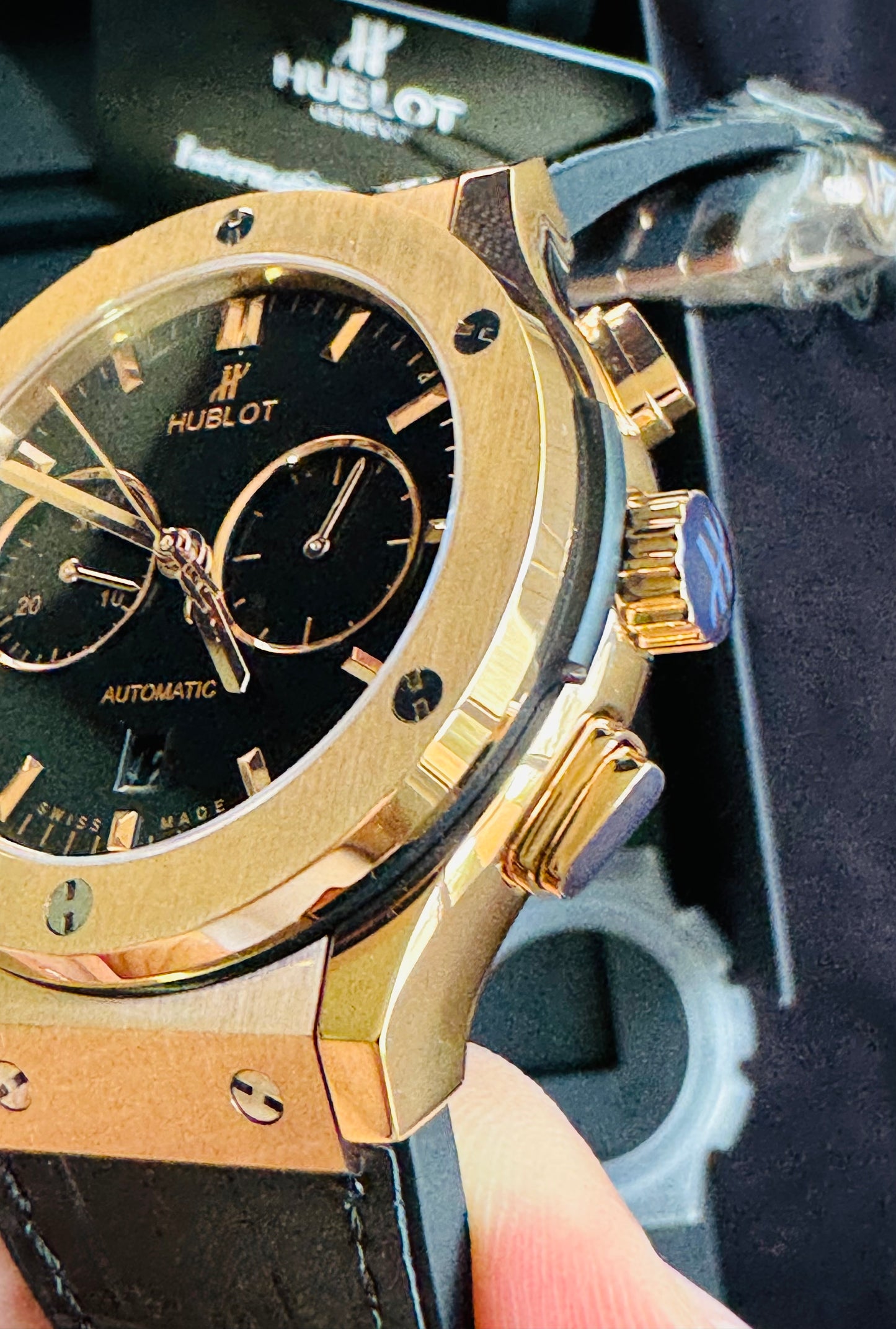 MÁXIMO LUJO RELOJ AUTOMÁTICO MECÁNICO HUBLOT - MÚLTIPLES COMPLICACIONES FUNCIONALES -CRISTAL ZAFIRO-21 JOYAS-MÁXIMA ELEGANCIA!!!