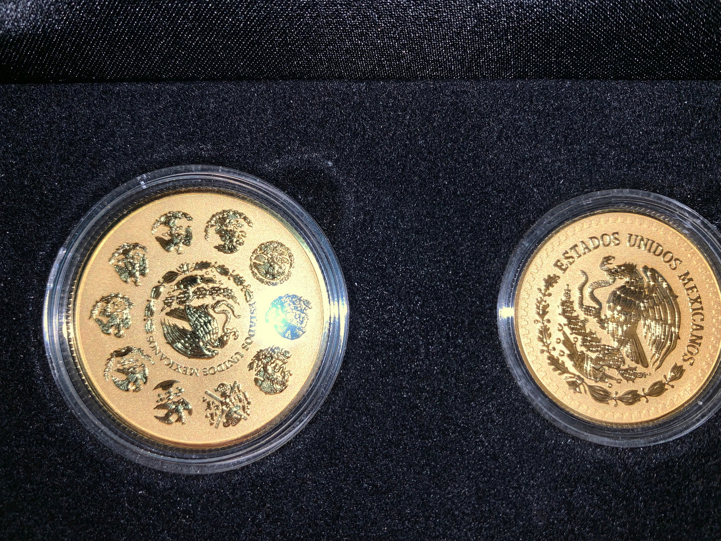 ULTRA RARO Y EXCLUSIVO SET DE 2 MONEDAS ORO PURO 24k. - 1 ONZA Y 1/2 ONZA! HERMOSO 🤩 ACABADO (MATE BRILLO) 1a EDICIÓN 2018 EN ORO 24K ALTO RELIEVE CON GRAN VALOR NUMISMÁTICO! POCAS ACUÑADAS