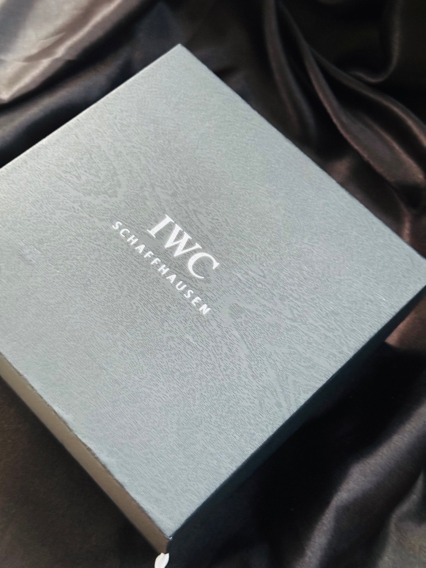 ELEGANTE Y EXCLUSIVO RELOJ AUTOMÁTICO IWC PILOTS WATCH