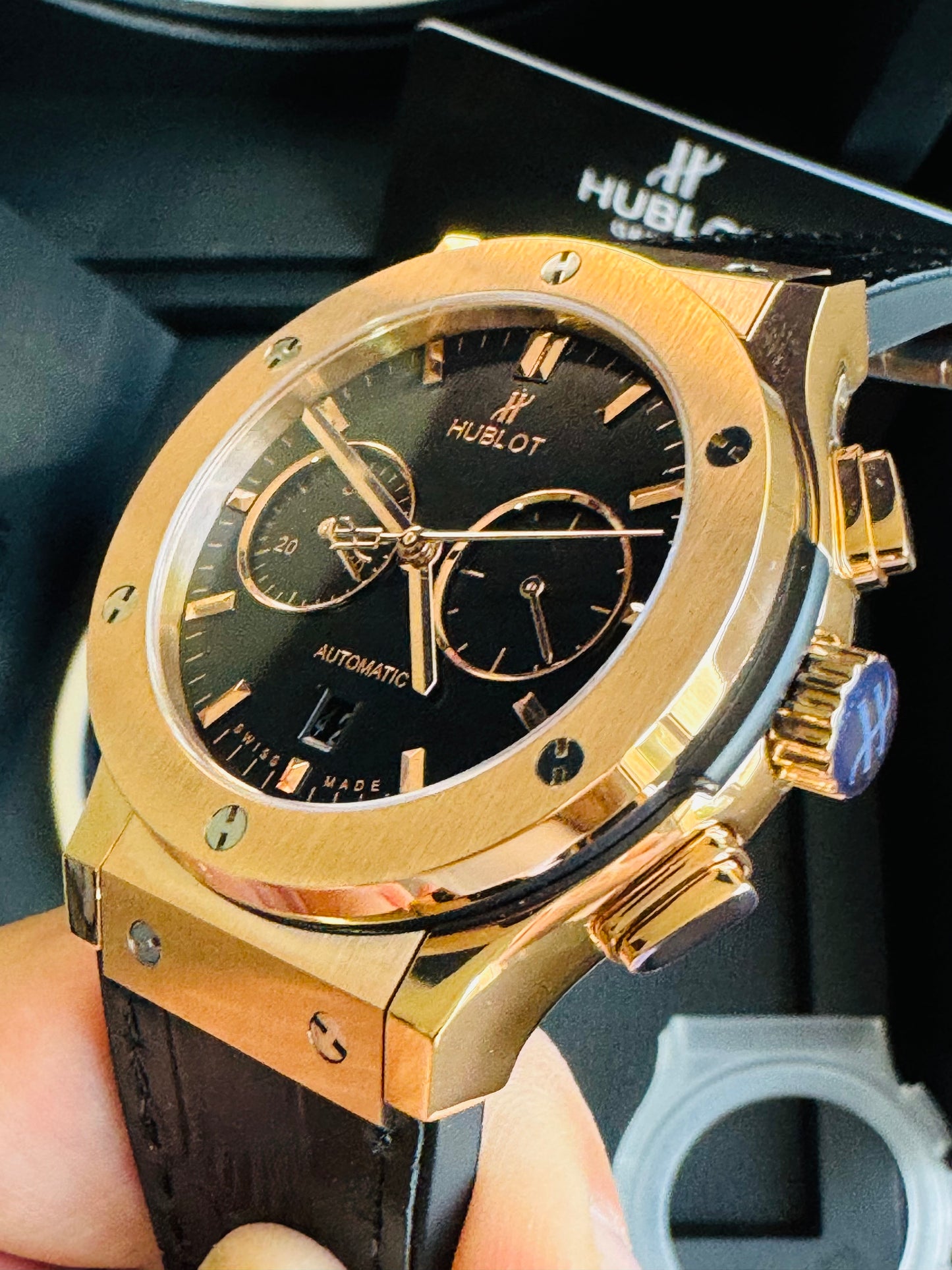 MÁXIMO LUJO RELOJ AUTOMÁTICO MECÁNICO HUBLOT - MÚLTIPLES COMPLICACIONES FUNCIONALES -CRISTAL ZAFIRO-21 JOYAS-MÁXIMA ELEGANCIA!!!