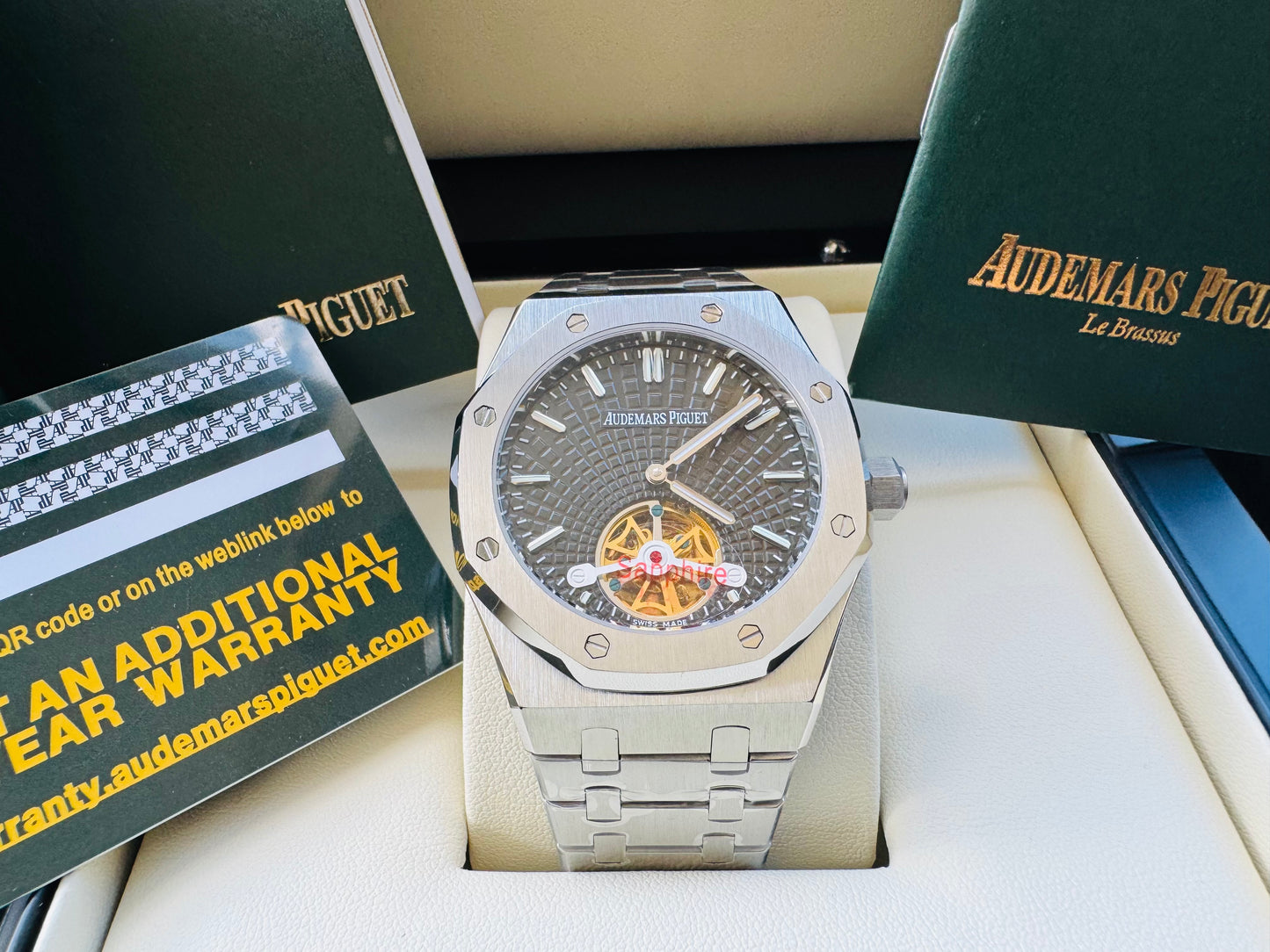 Increíble Reloj Audemars P. ROYAL OAK Automático Mecánico-Tourbillon-Máximo lujo y Calidad! Luminoso Etcétera-Disponible con Carátula Negra y Carátula Azul.