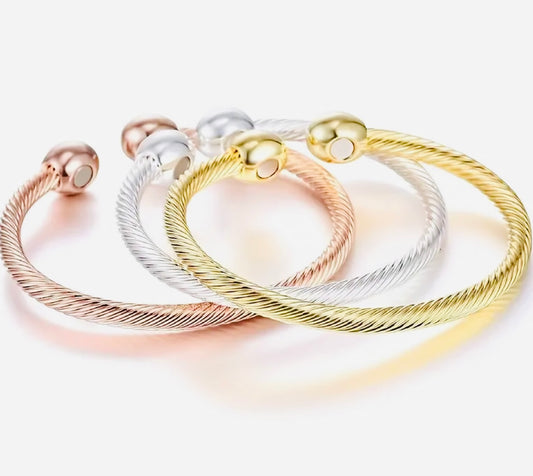 Hermosas Pulseras Magnéticas 🧲 Disponibles en 3 Tonos Diferentes Cuidé su Salud!