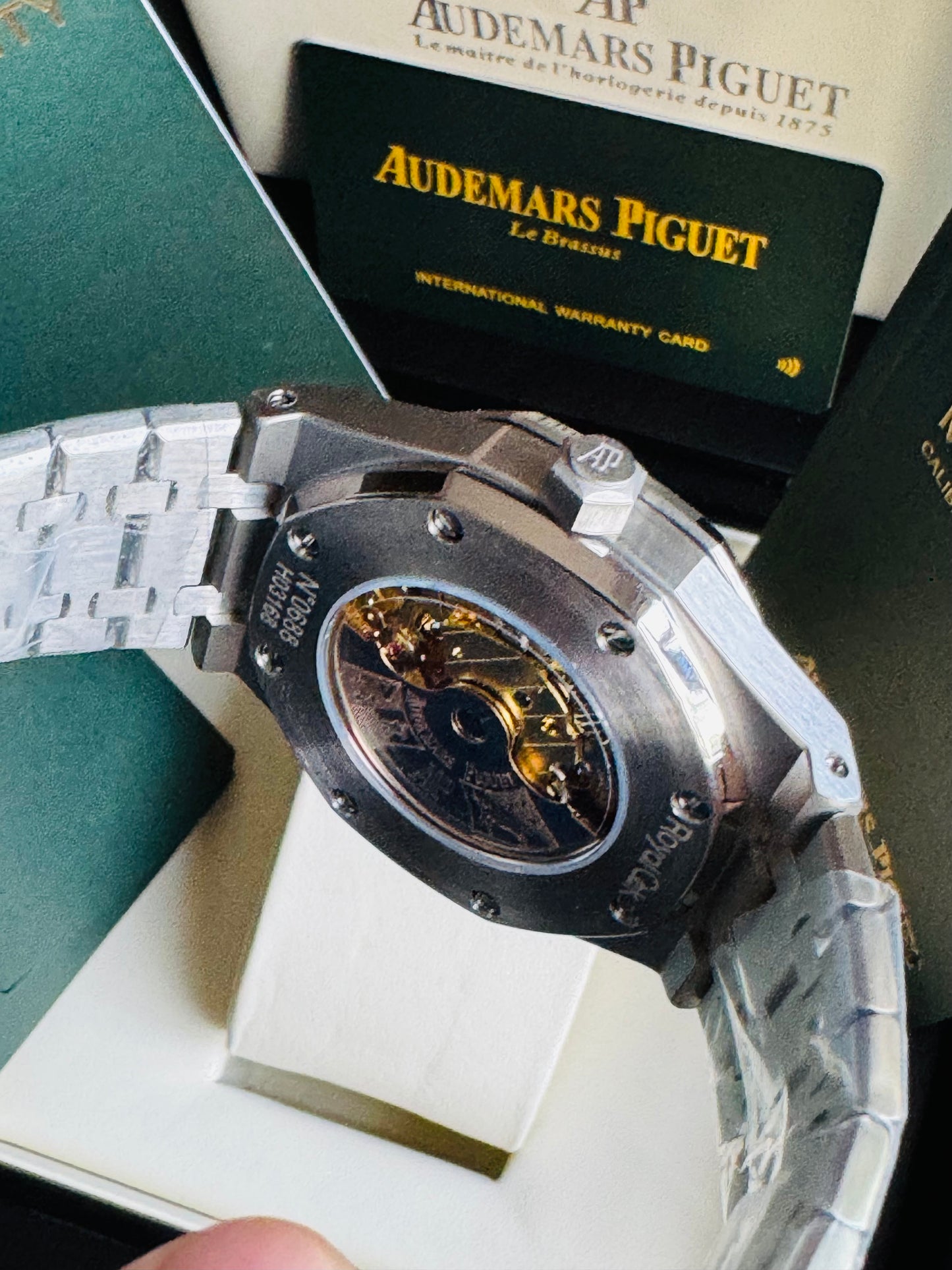 ESPECTACULAR AUDEMARS PIGUET ROYAL OAK
FLYNG TOURBILLON LIMITED EDITION!!! CRISTAL ZAFIRO!!! MÁXIMO LUJO!!!