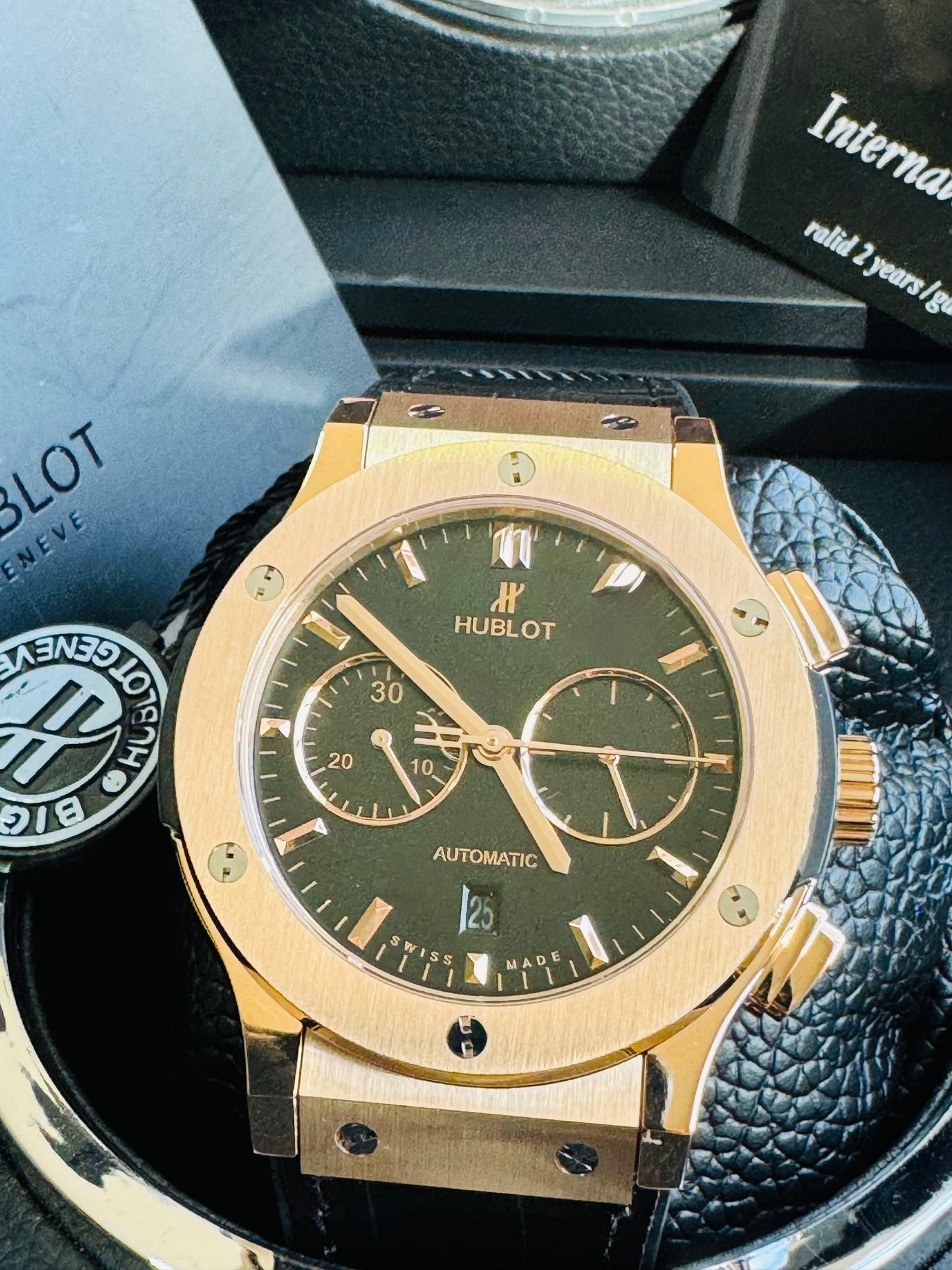 MÁXIMO LUJO RELOJ AUTOMÁTICO MECÁNICO HUBLOT - MÚLTIPLES COMPLICACIONES FUNCIONALES -CRISTAL ZAFIRO-21 JOYAS-MÁXIMA ELEGANCIA!!!