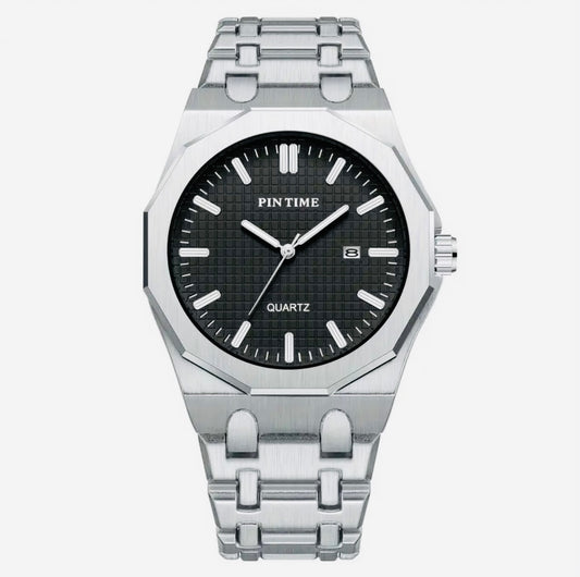 Bonito Reloj Octagonal Movimiento de Cuarzo Excelente Calidad Favor de Pedir Información por WhatsApp al 99 81 92 84 65