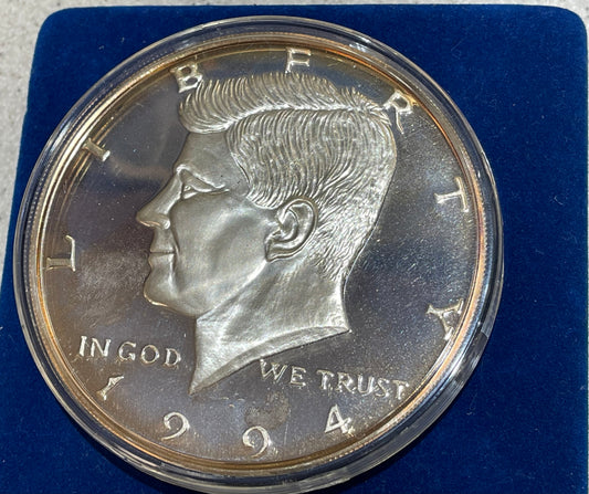 De Colección Gran Moneda de 8 Onzas JFK Plata Pura de Ley .999 - 1994 Encapsulada de Origen Con Estuche Original