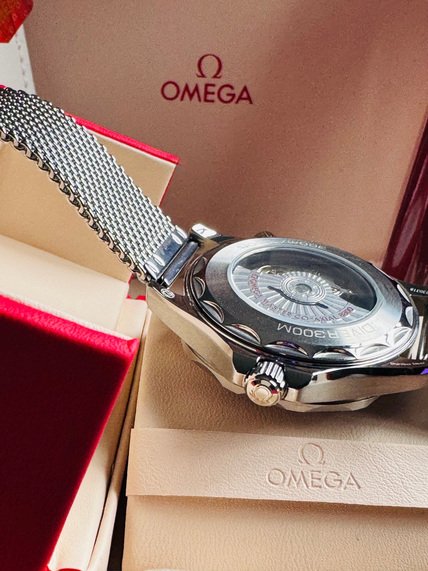 HERMOSO RELOJ AUTOMÁTICO MECÁNICO OMEGA SEAMASTER ACABADO DIAMANTADO