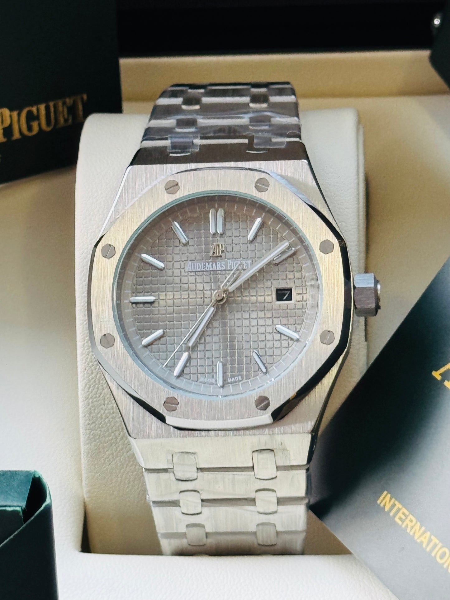 ESPECTÁCULAR AUDEMARS PIGUET AUTOMÁTICO MECÁNICO! ROYAL OAK